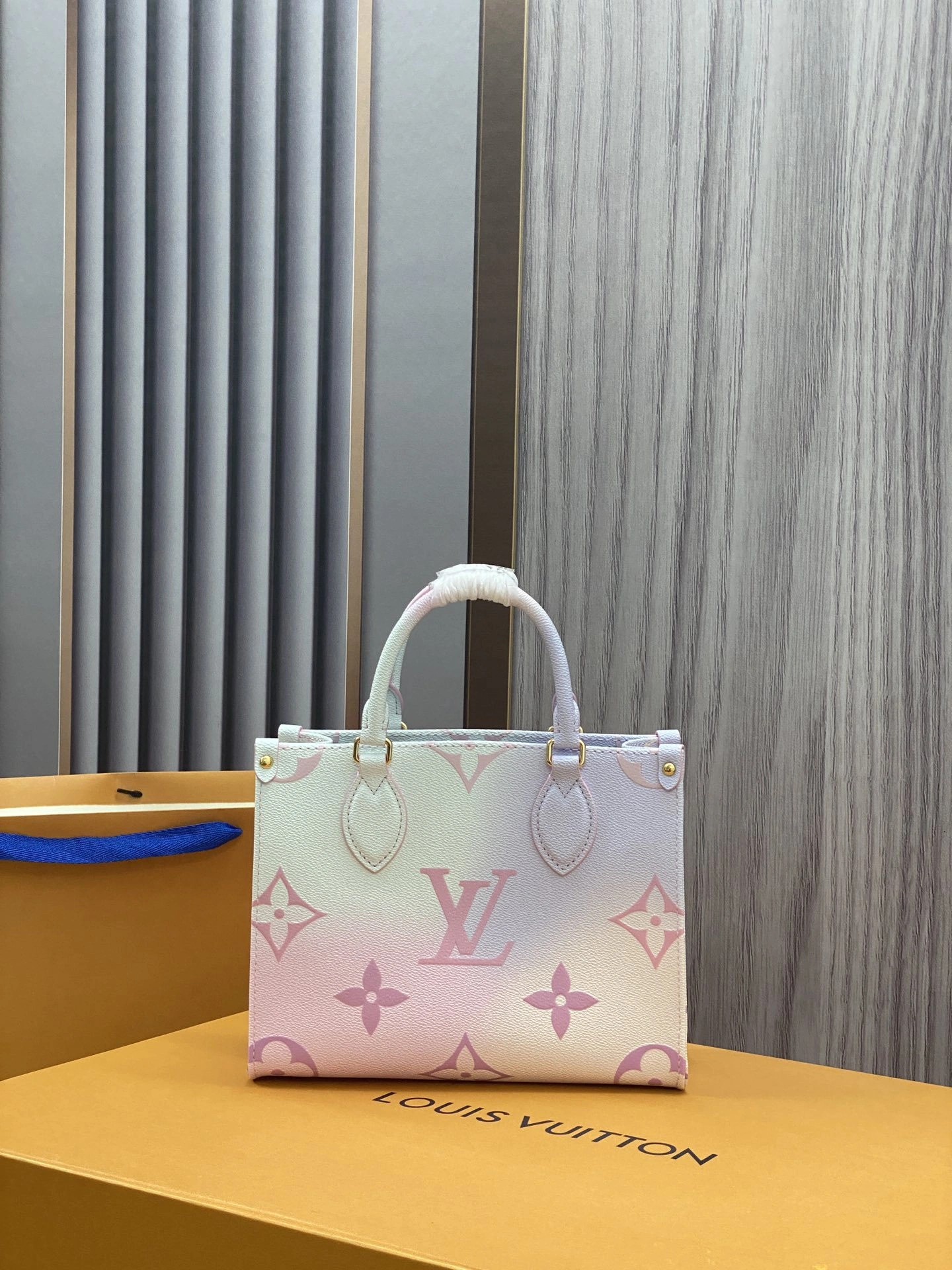 Custombag-- M59856 high quality version item：C-B808F18124R