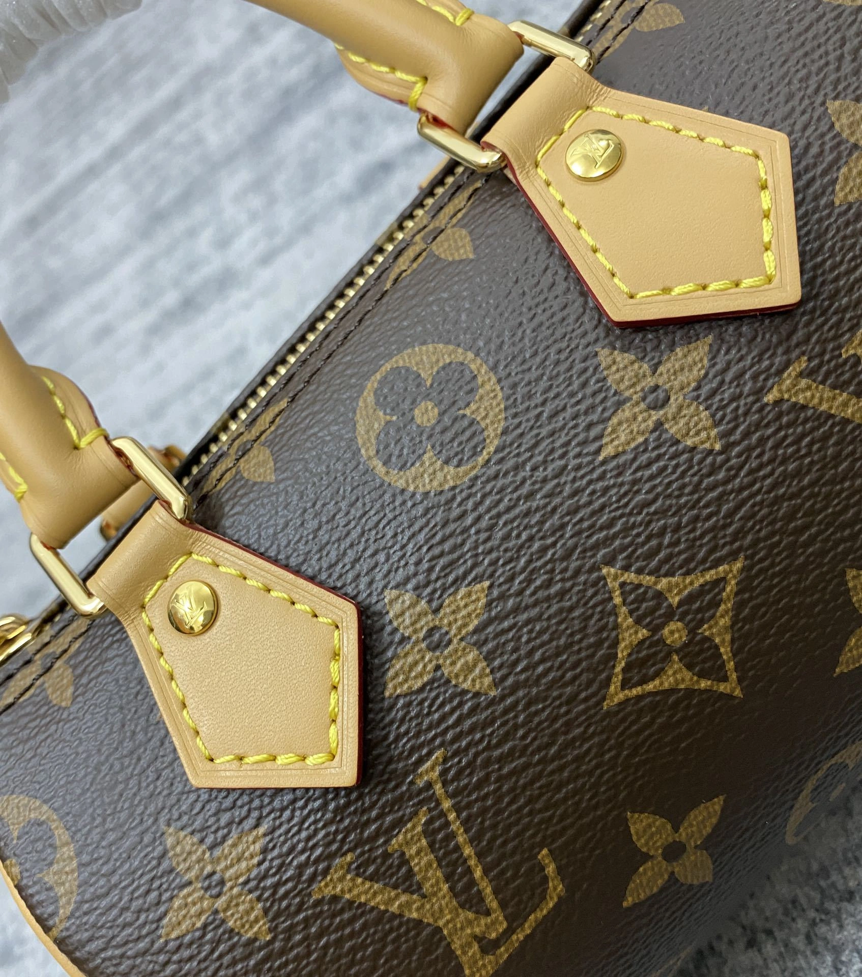 Custombag-- M81085 high quality version item：C-B808F18167R