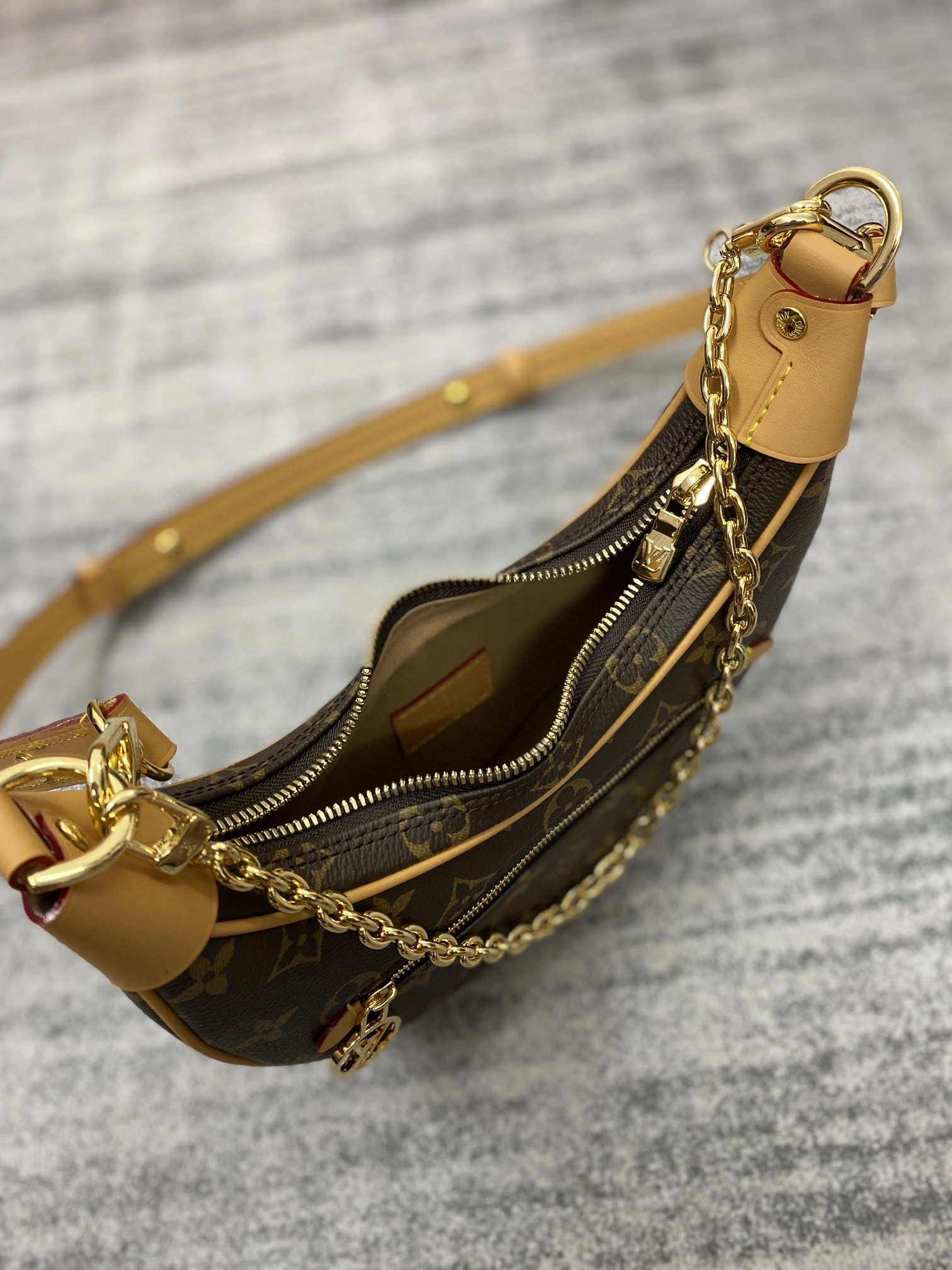 Custombag-- M81098 high quality version item：C-B808F18109R