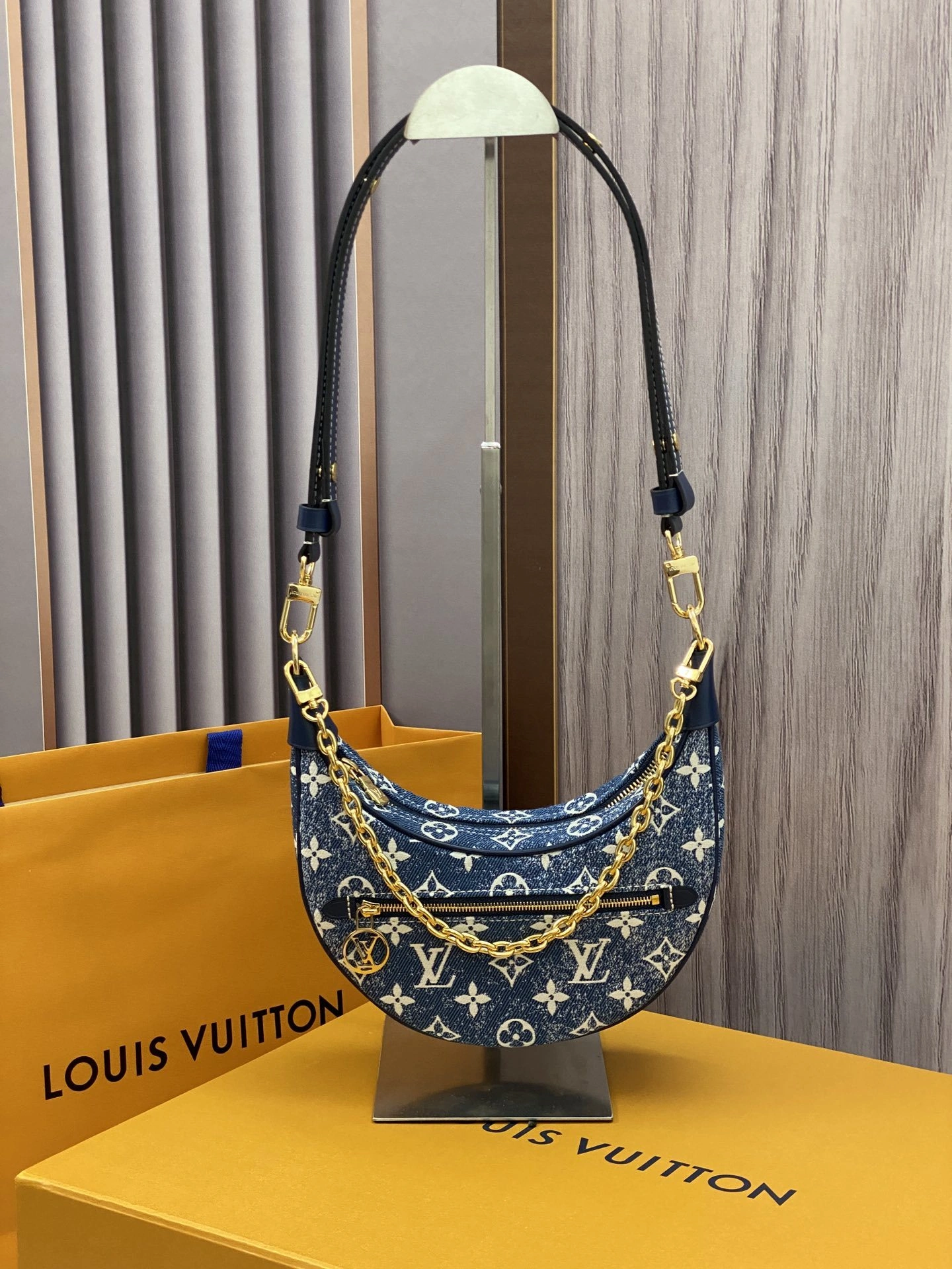 Custombag-- M81166 high quality version item：C-B808F18135R