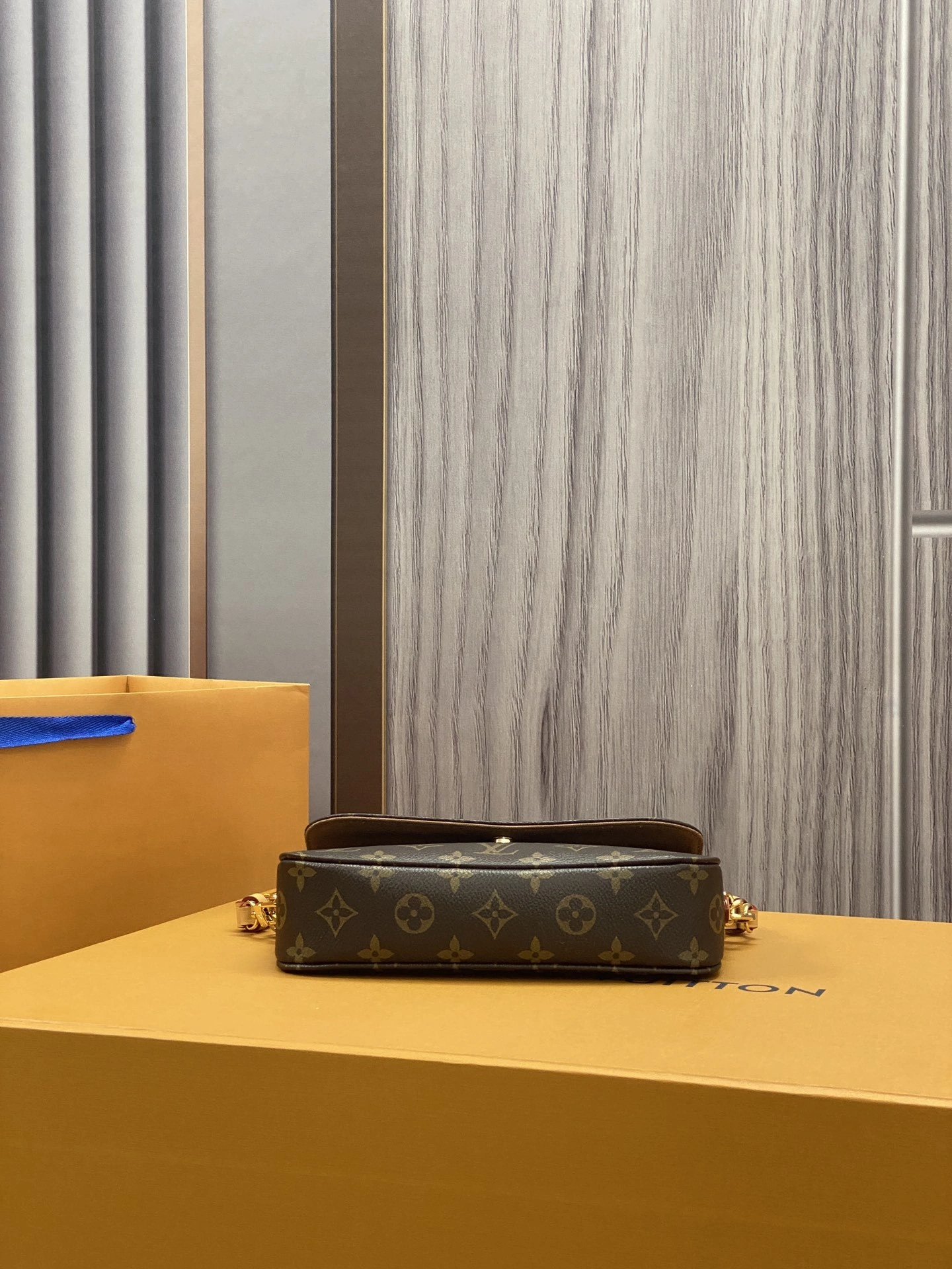 Custombag-- M81911 high quality version item：C-B808F18162R