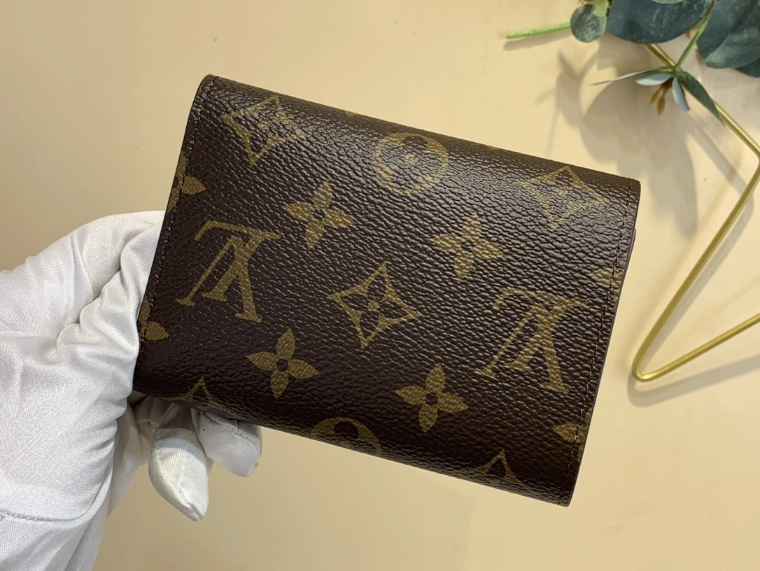 Custombag-- M82111 high quality version item：C-B000E1819R