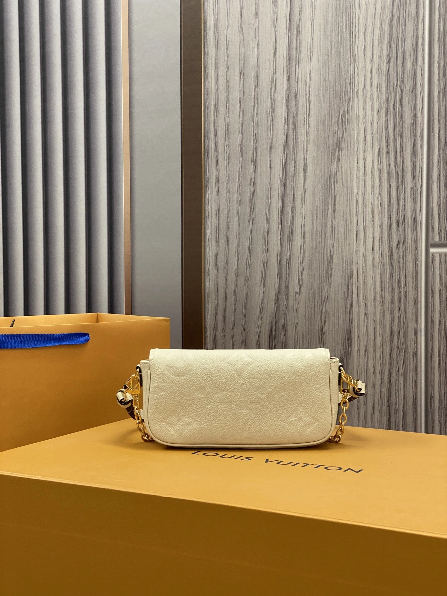Custombag-- M82210 high quality version item：C-B808F18134R