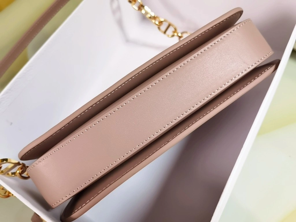 Custombag-- M9260UMOA-M83P high quality version item：C-B063E2001R