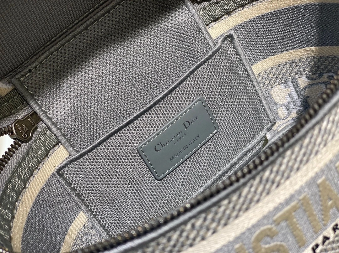 Custombag-- S5417VRIW-M932 high quality version item：C-B063E1707Y