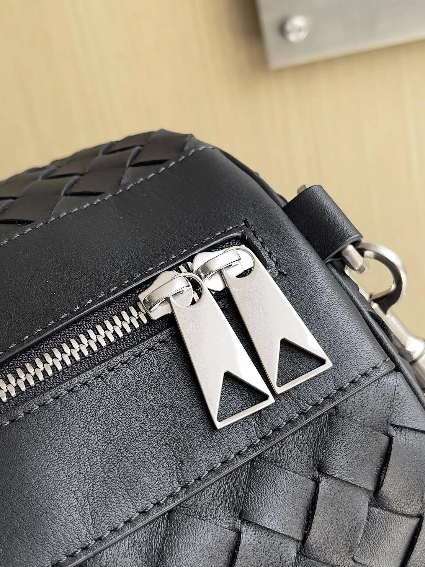 Custombag-- V595t1 650066V0E518803 counters quality item:E-B000A0814
