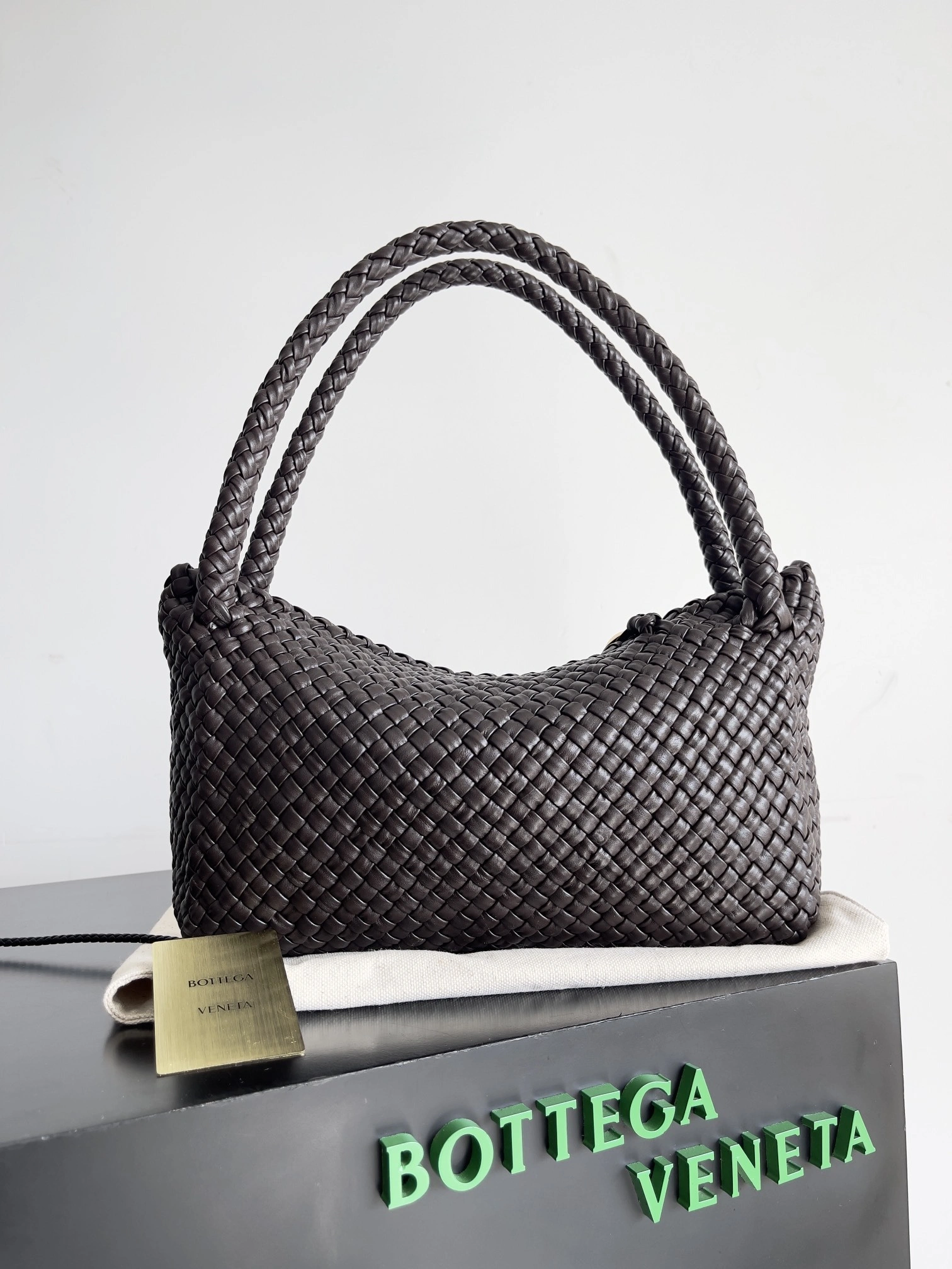 Custombag-- V595t1 716974V2EZ02190 counters quality item:E-B100C0835