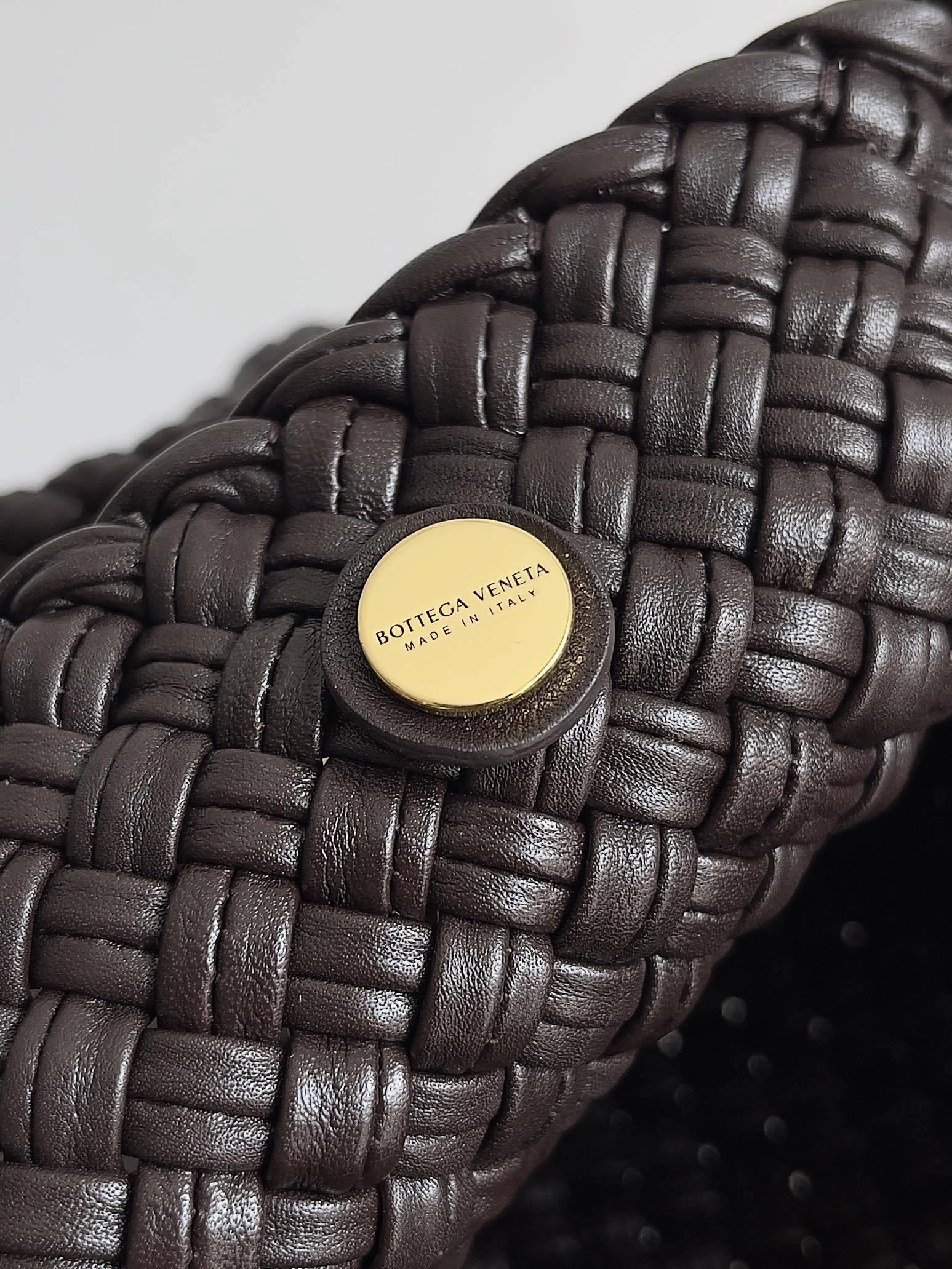 Custombag-- V595t1 716974V2EZ02190 counters quality item:E-B100C0835