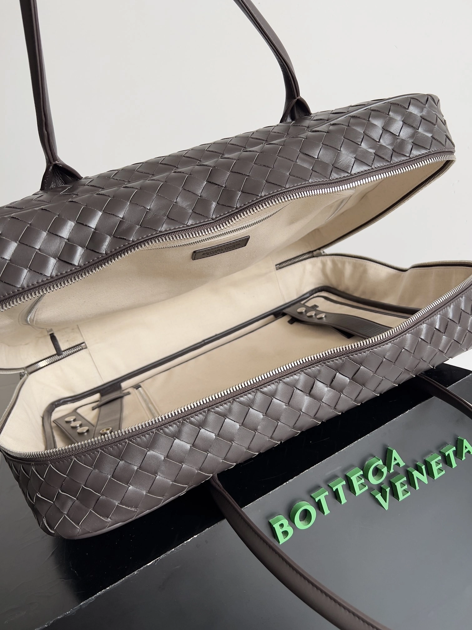 Custombag-- V595t1 765620V2HL12145 counters quality cowhide item:E-B063A0810