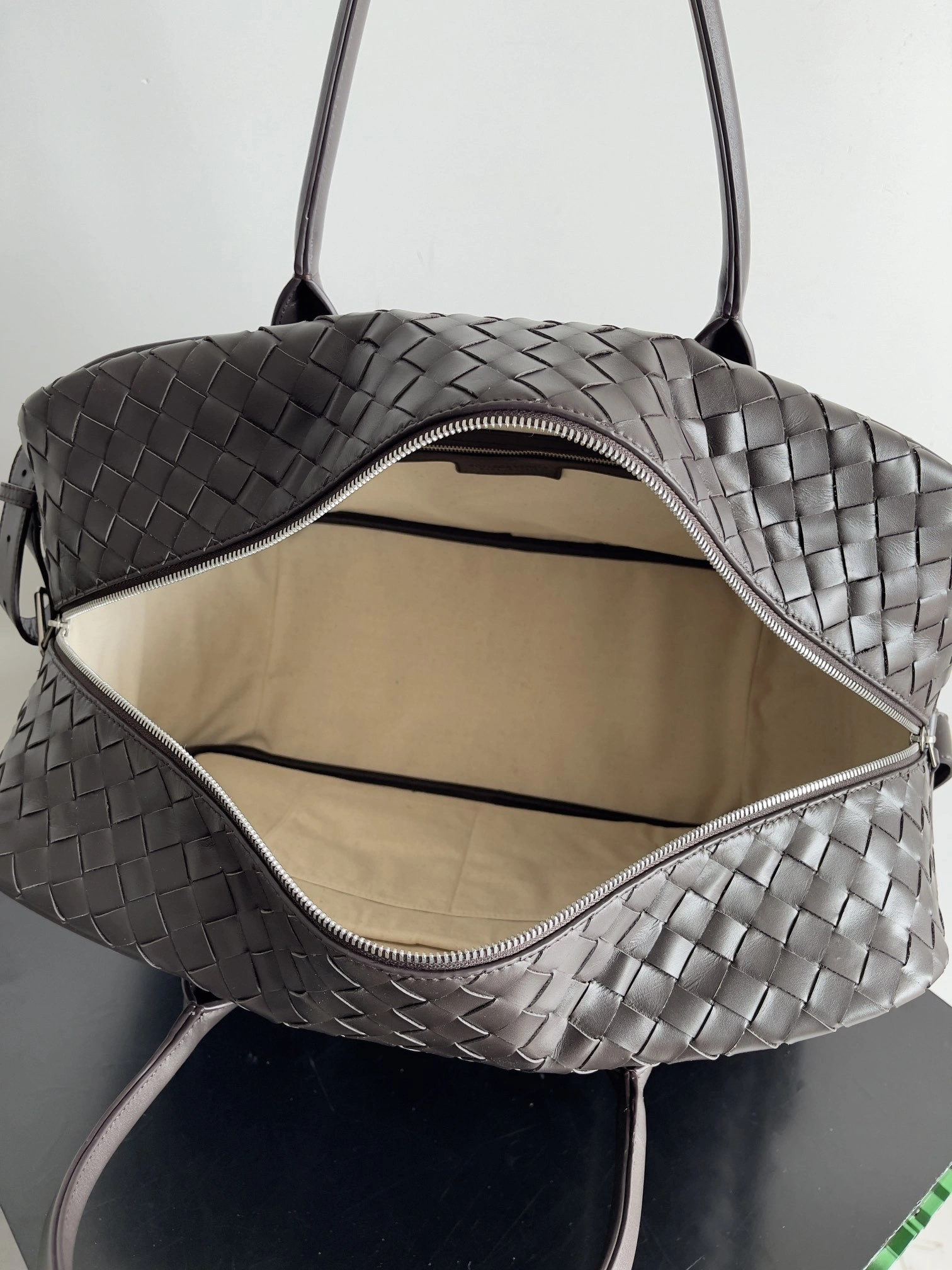 Custombag-- V595t1 766372V2HL12145 counters quality cowhide item:E-B063A0812