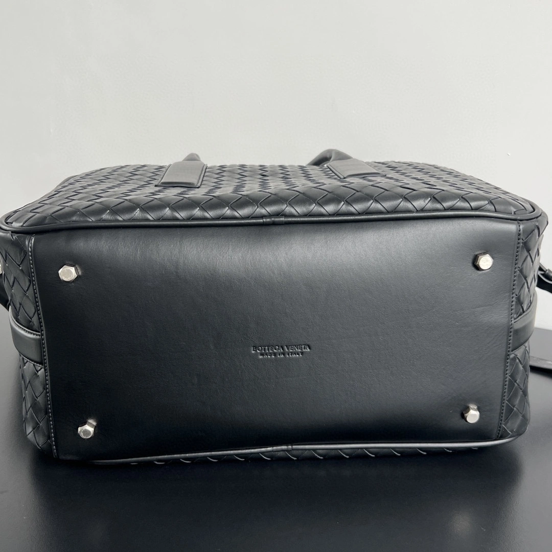 Custombag-- V595t1 766372V2HL18803 counters quality cowhide item:E-B063A0813