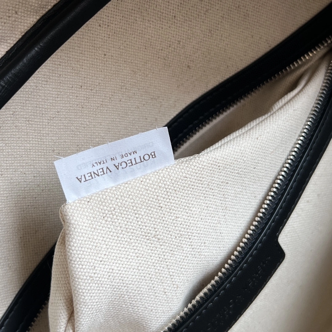 Custombag-- V595t1 766372V2HL18803 counters quality cowhide item:E-B063A0813