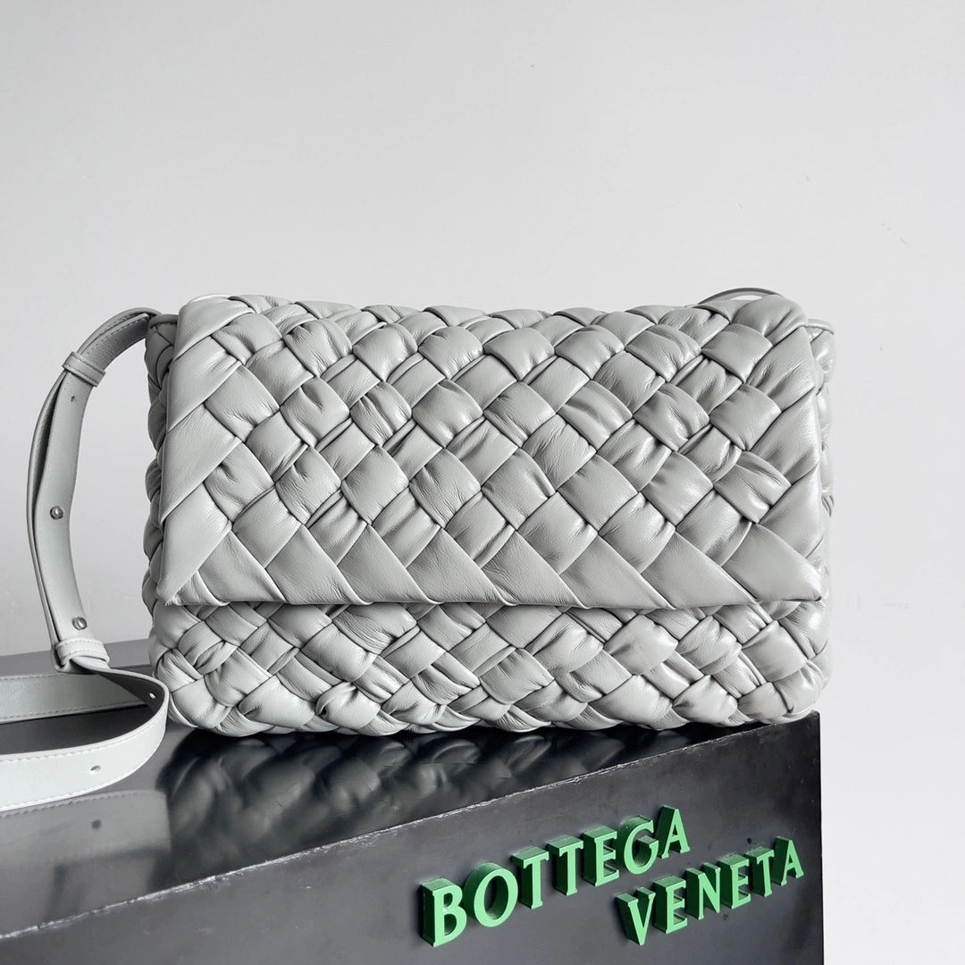 Custombag-- V595t1 776519V2BJ11555 counters quality Calfskin item:E-B100B2549