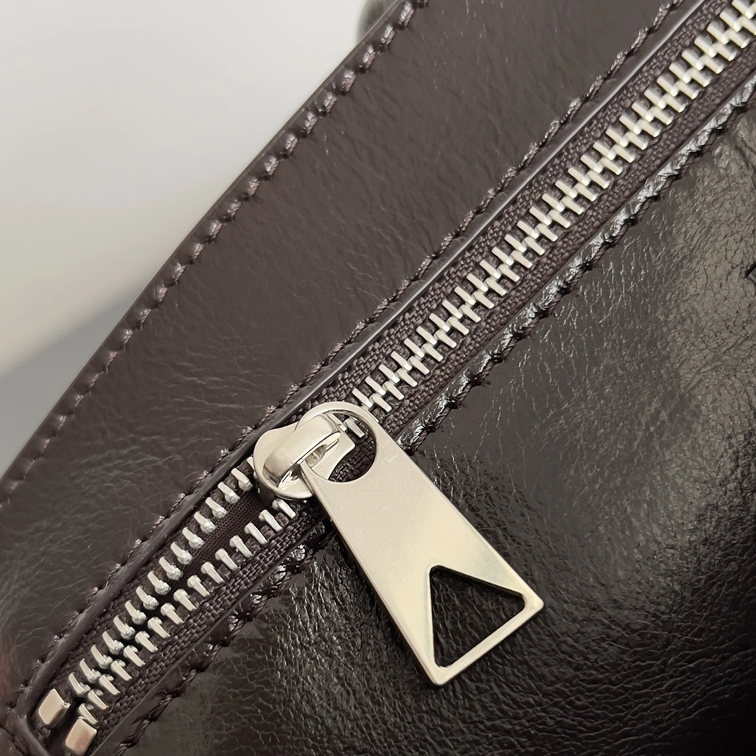 Custombag-- V595t1 776519V2BJ12145 counters quality Calfskin item:E-B100B2551