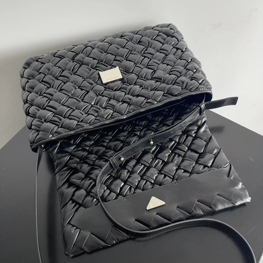 Custombag-- V595t1 776519V40T18803 counters quality Calfskin item:E-B100B2550