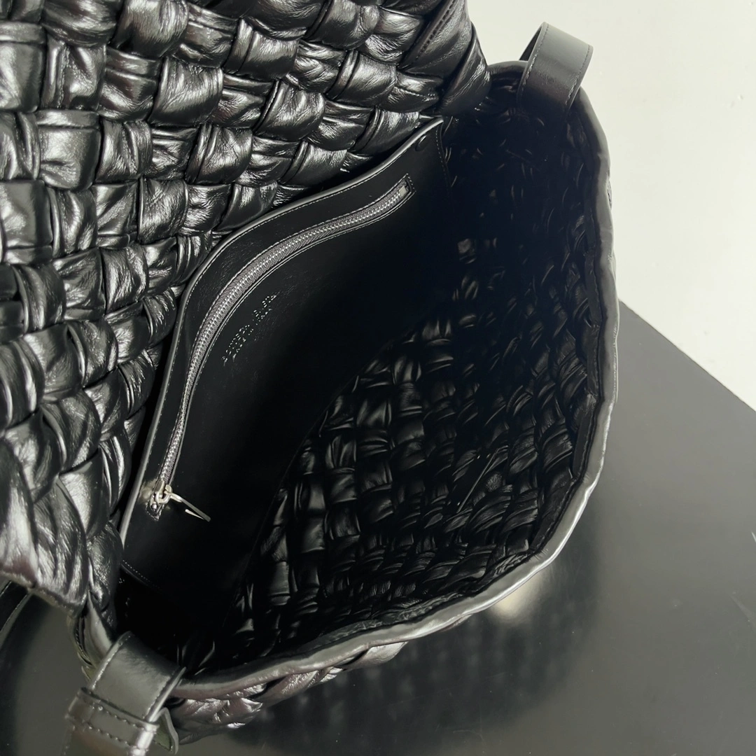 Custombag-- V595t1 776519V40T18803 counters quality Calfskin item:E-B100B2550