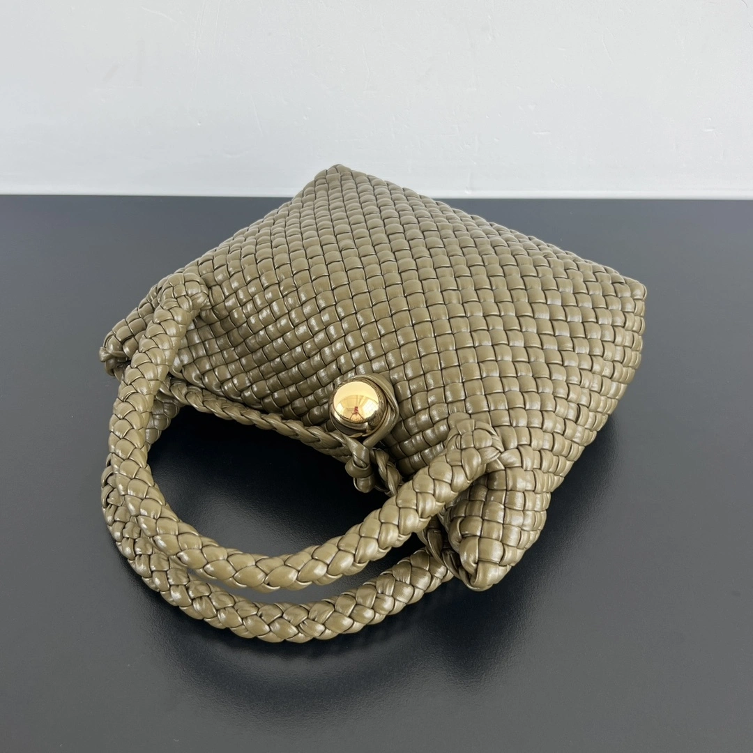 Custombag-- V595t1 776755V2EZ42937 high quality version Tosca item:E-B664G1771