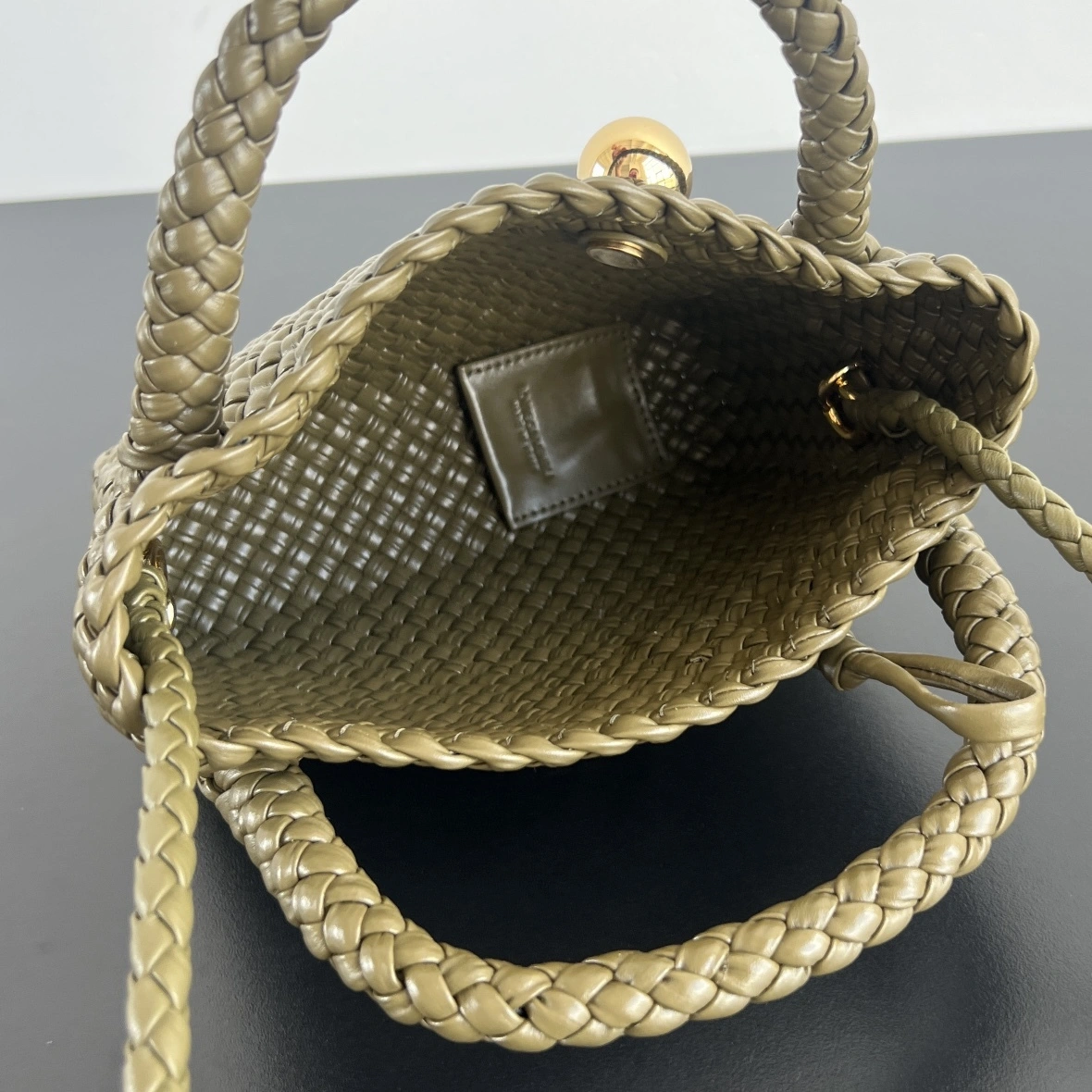 Custombag-- V595t1 776755V2EZ42937 high quality version Tosca item:E-B664G1771