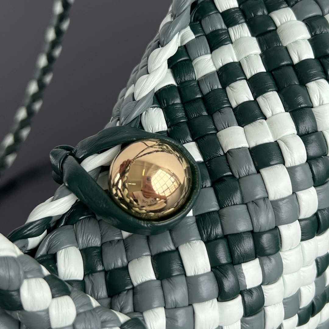 Custombag-- V595t1 777575V3SC13279 counters quality item:E-B100C0837
