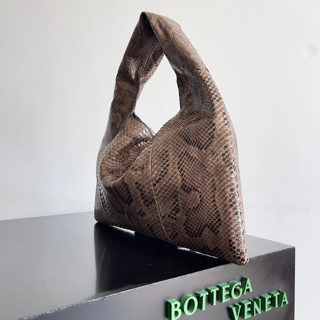 Custombag-- V595t1 794939V4GI08376 counters quality snake skin item:E-B100B2750