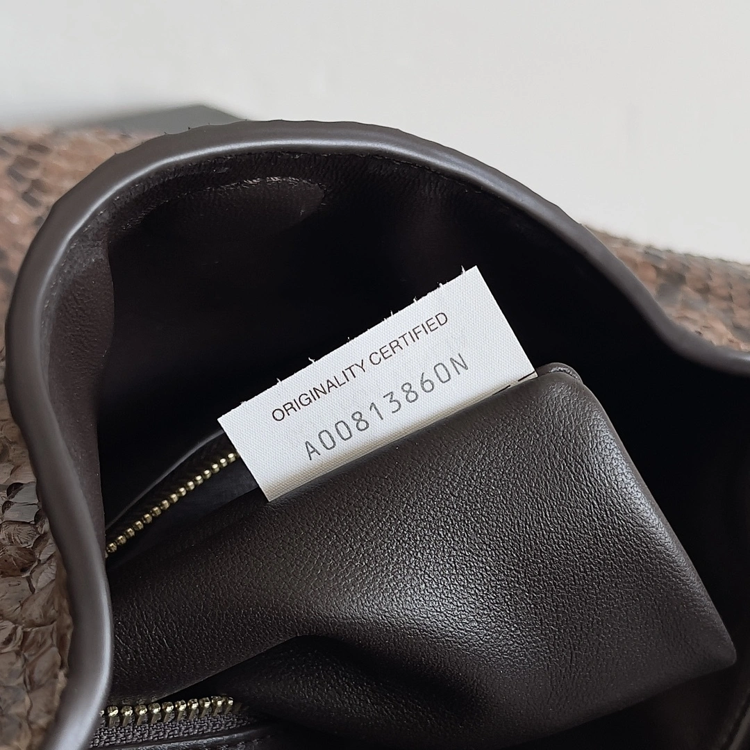 Custombag-- V595t1 794939V4GI08376 counters quality snake skin item:E-B100B2750