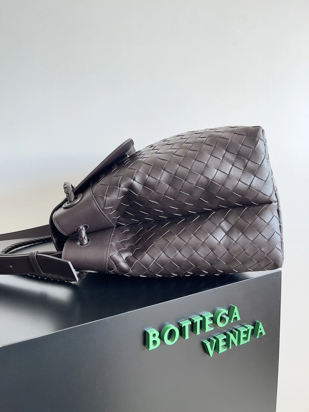 Custombag-- V595t1 805969V2HLD2364 counters quality Andiamo item:E-B100B2746