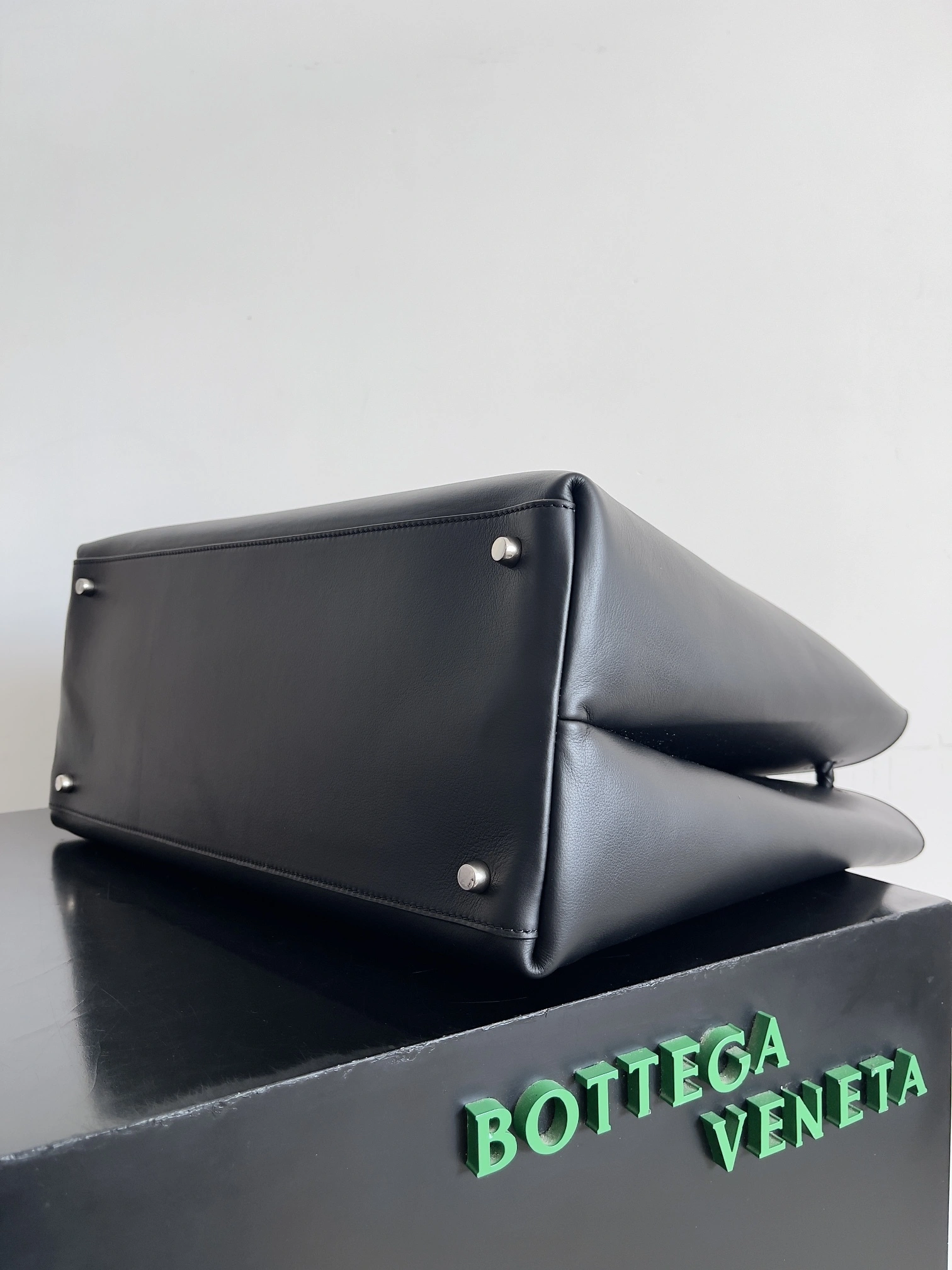 Custombag-- V595t1 806010V4O921208 counters quality Andiamo item:E-B063A0914