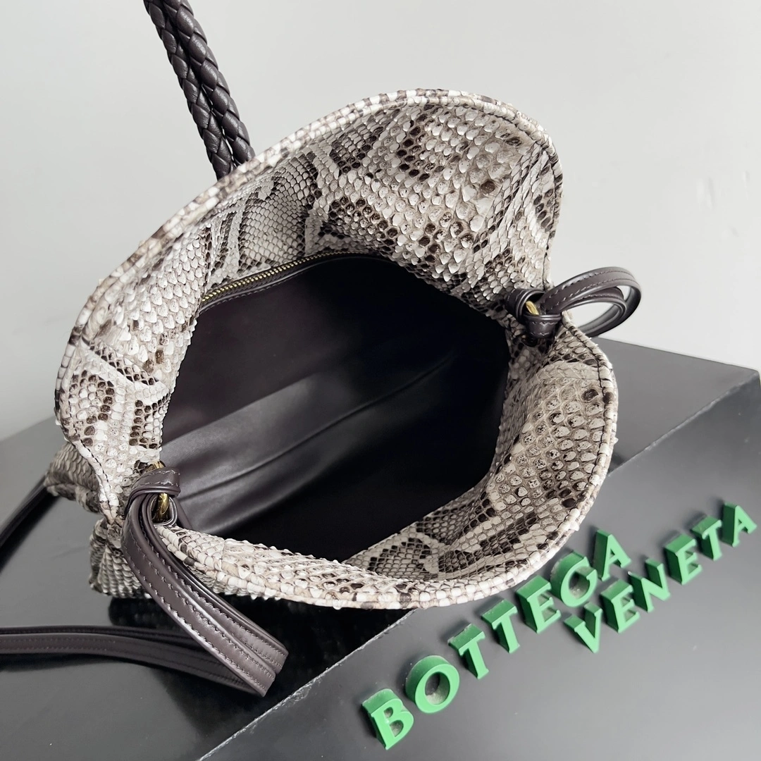Custombag-- V595t1 806213V41F78331 counters quality snake skin item:E-B100B2752