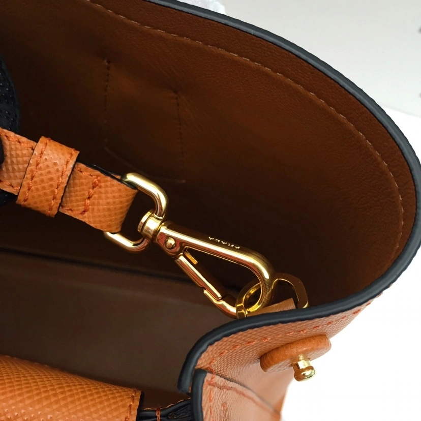 Custombag-- high quality version item：C-B806D23127