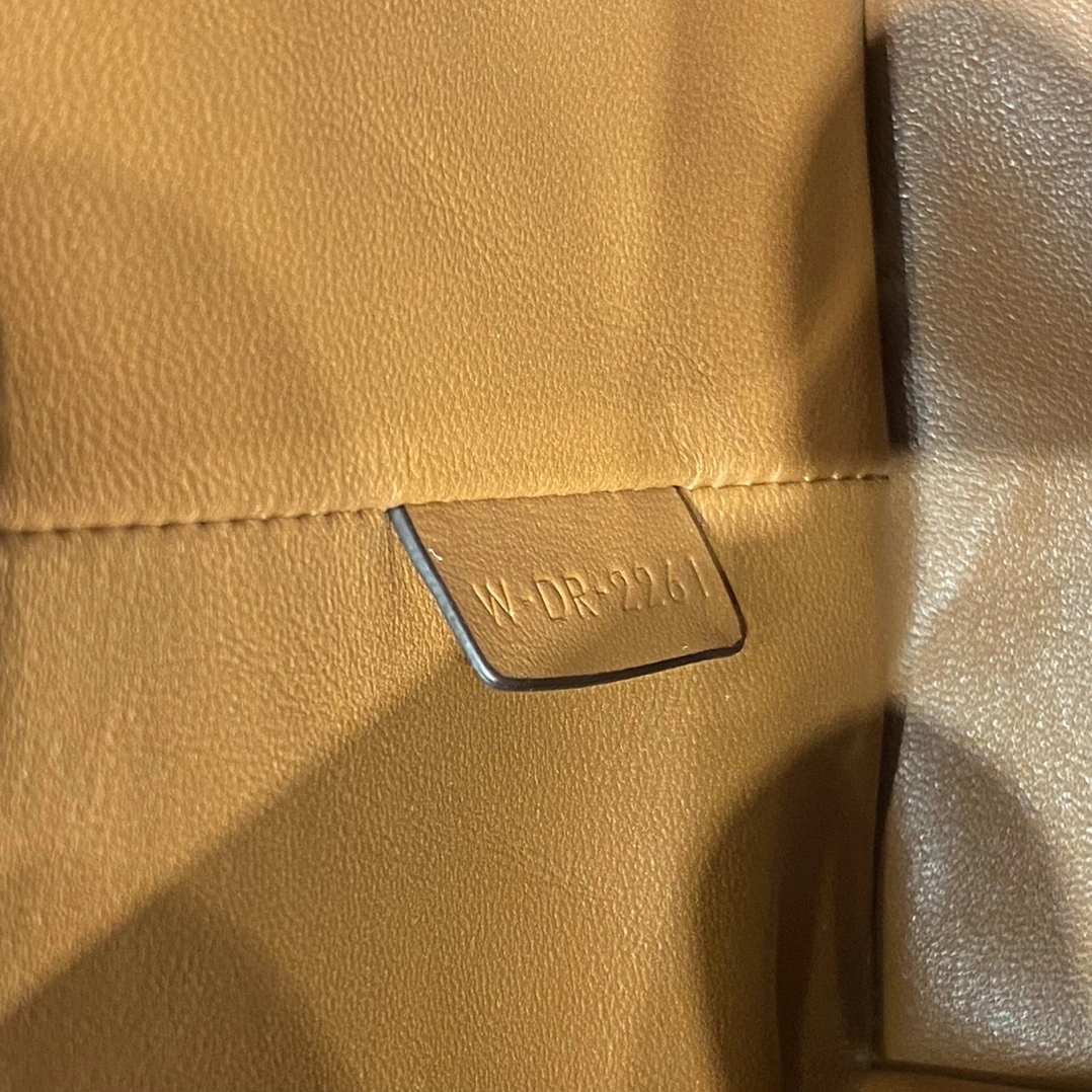 Custombag- 197143DPE-04LU high quality version item：C-B806D25122