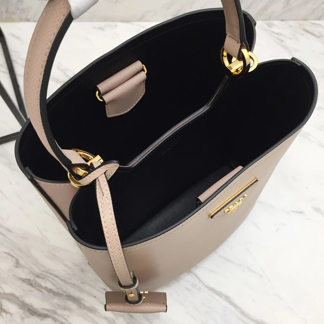 Custombag- 1BA212-2ERX-F0LH7-V-OOO high quality version item：C-B806D2550