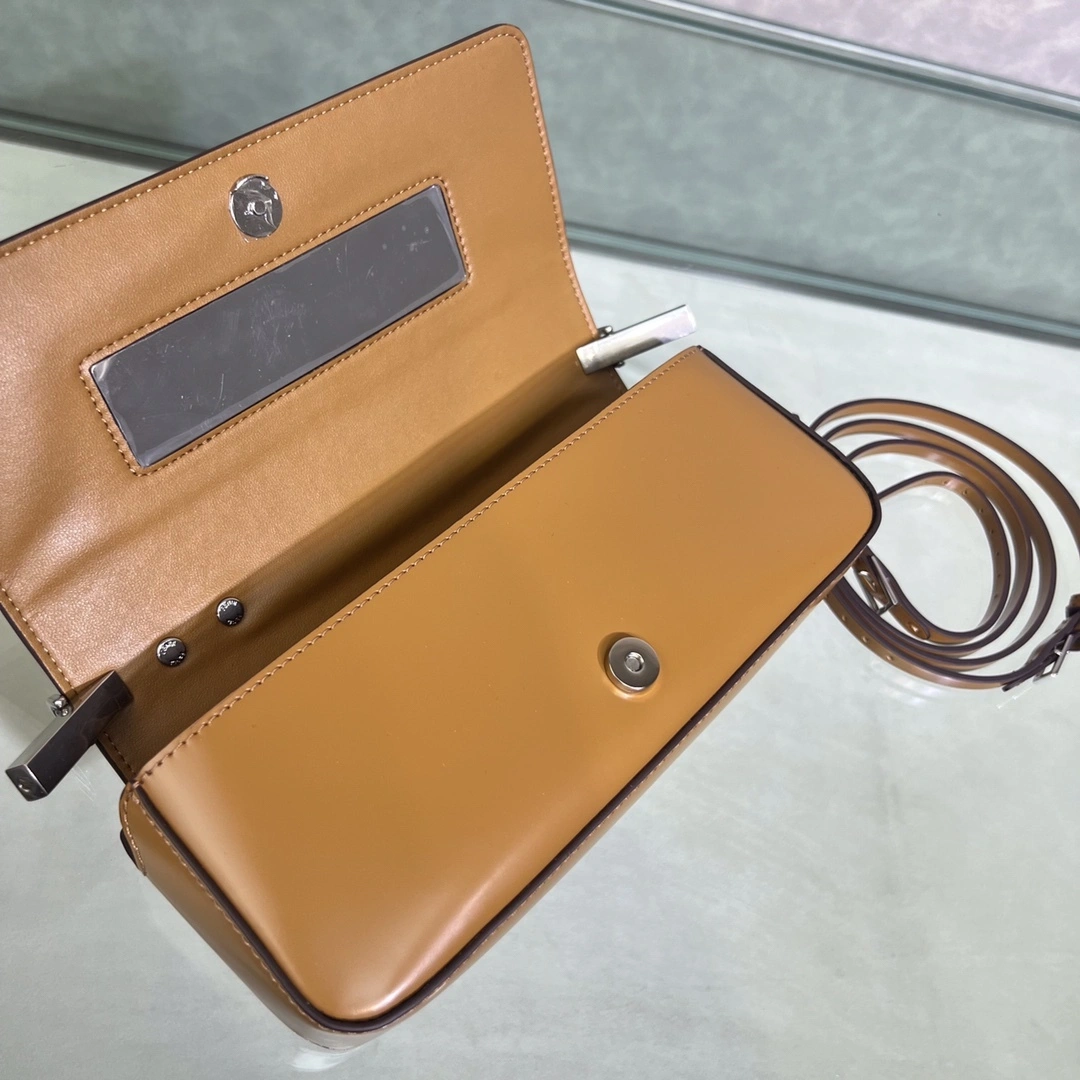 Custombag- 8BS072-ANX2-F1L1L high quality version item：C-B063E2313R