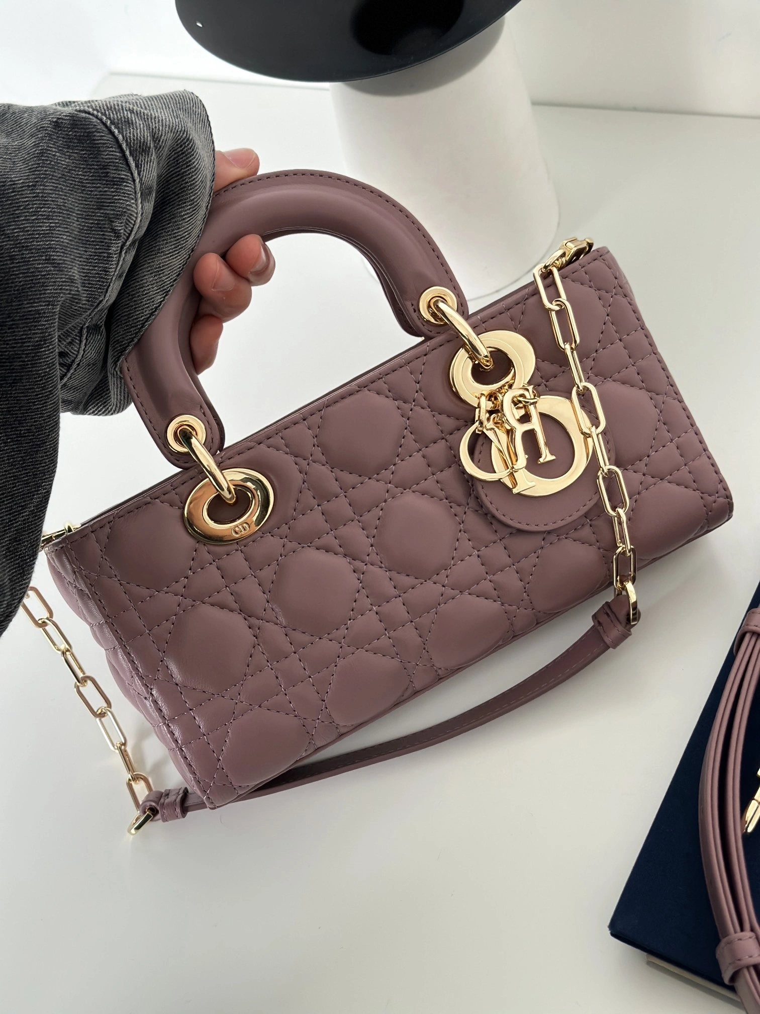 Custombag- M0613ONGE-M81P high quality version item：C-B007F1856R