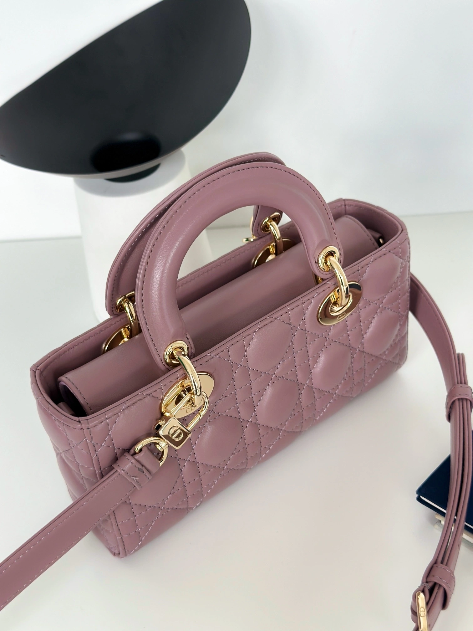 Custombag- M0613ONGE-M81P high quality version item：C-B007F1856R