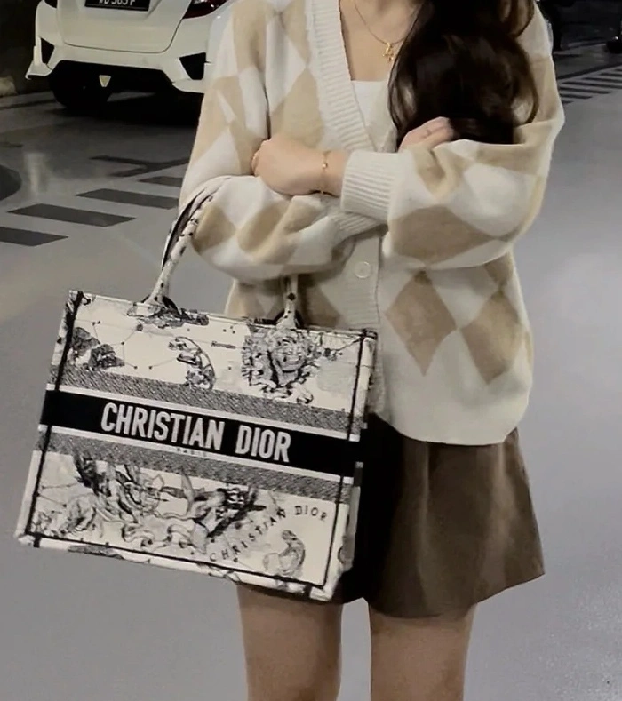 Custombag--M1296ZRHZ_M06E M1296ZRHZ-M941 high quality version item：C-B806D2387