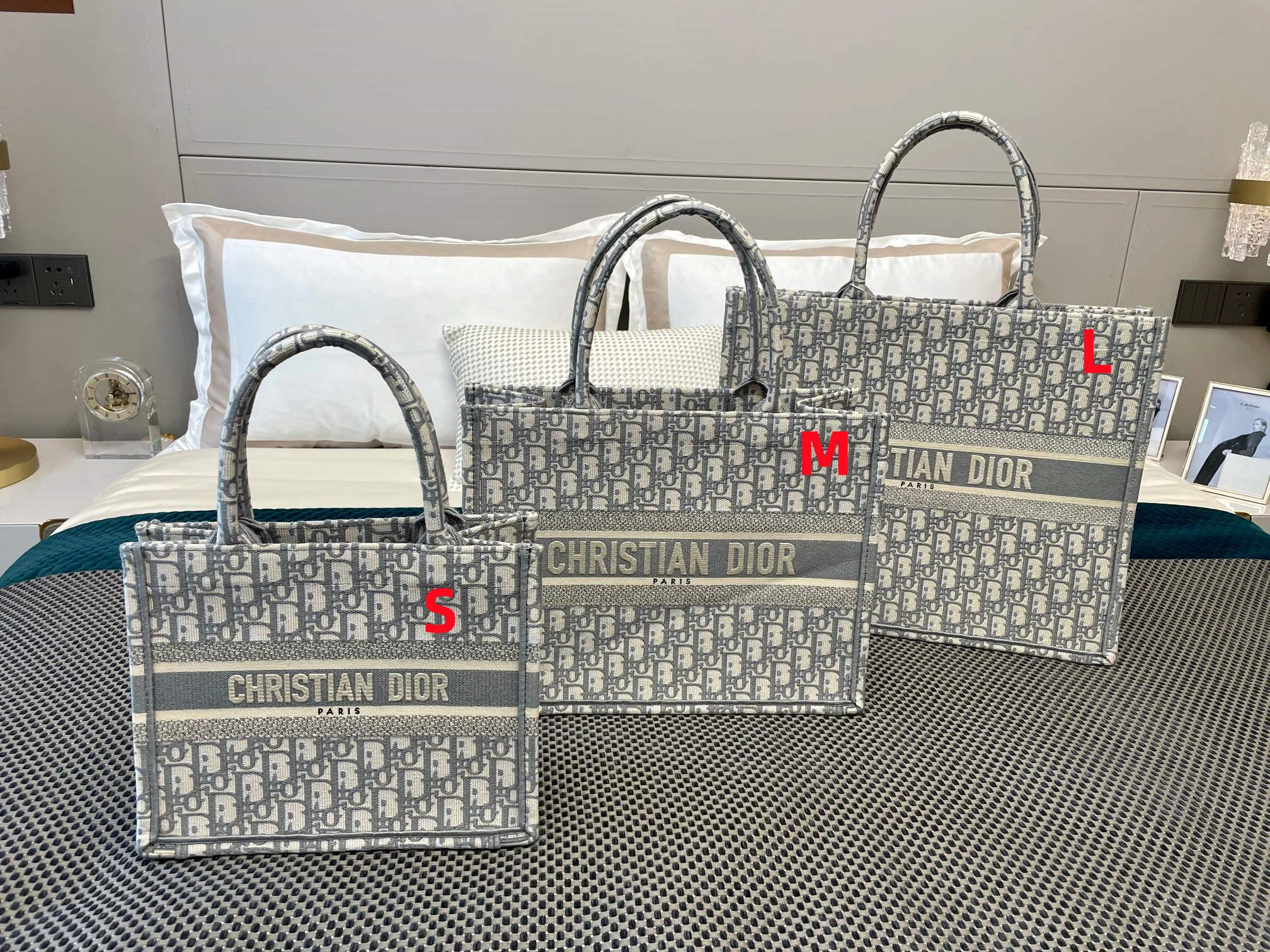 Custombag--M1296ZRIW_M20I M1286ZRIW-M932 high quality version item：C-B803D2005