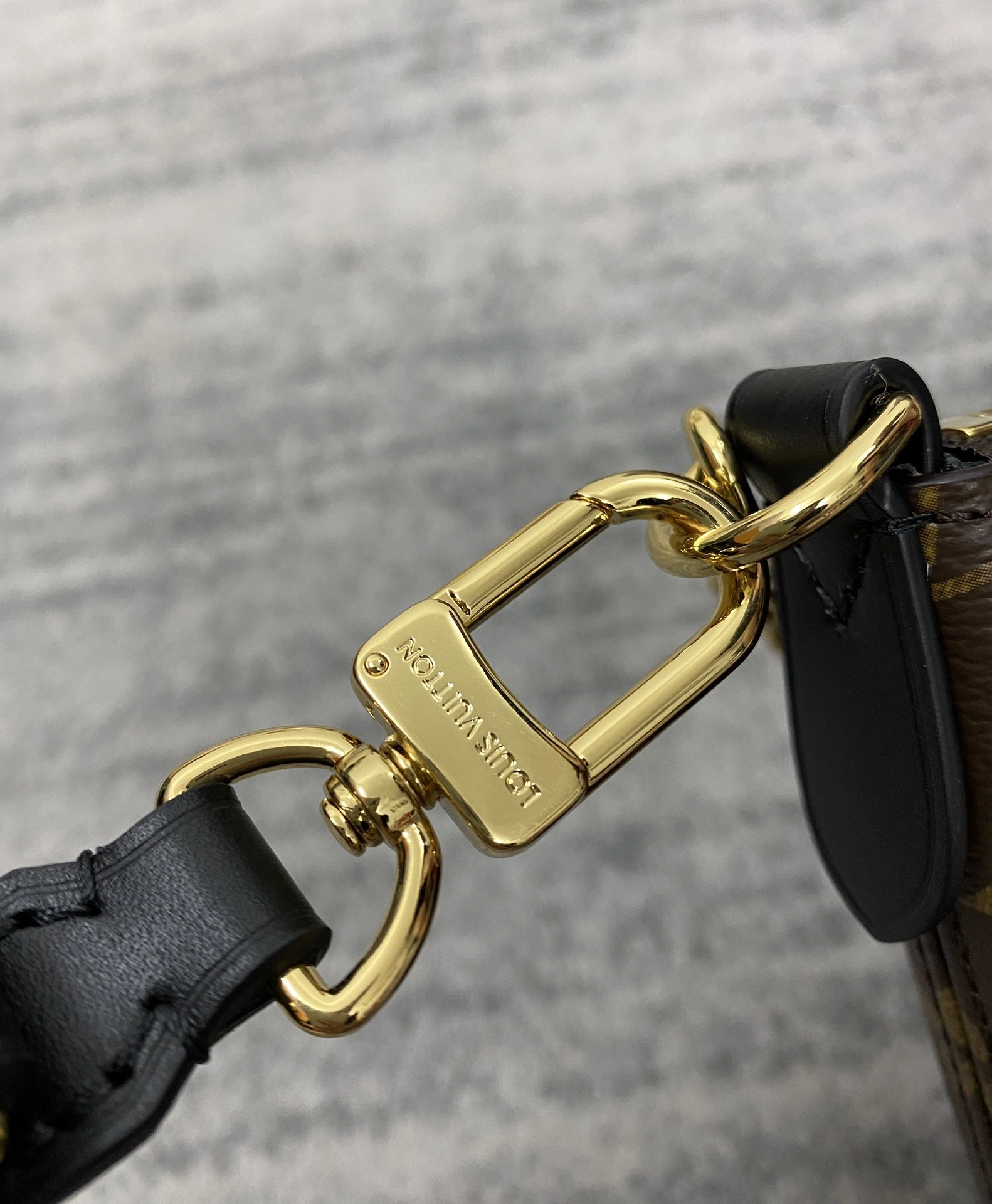 Custombag- M45831 high quality version item：C-B808F18143R