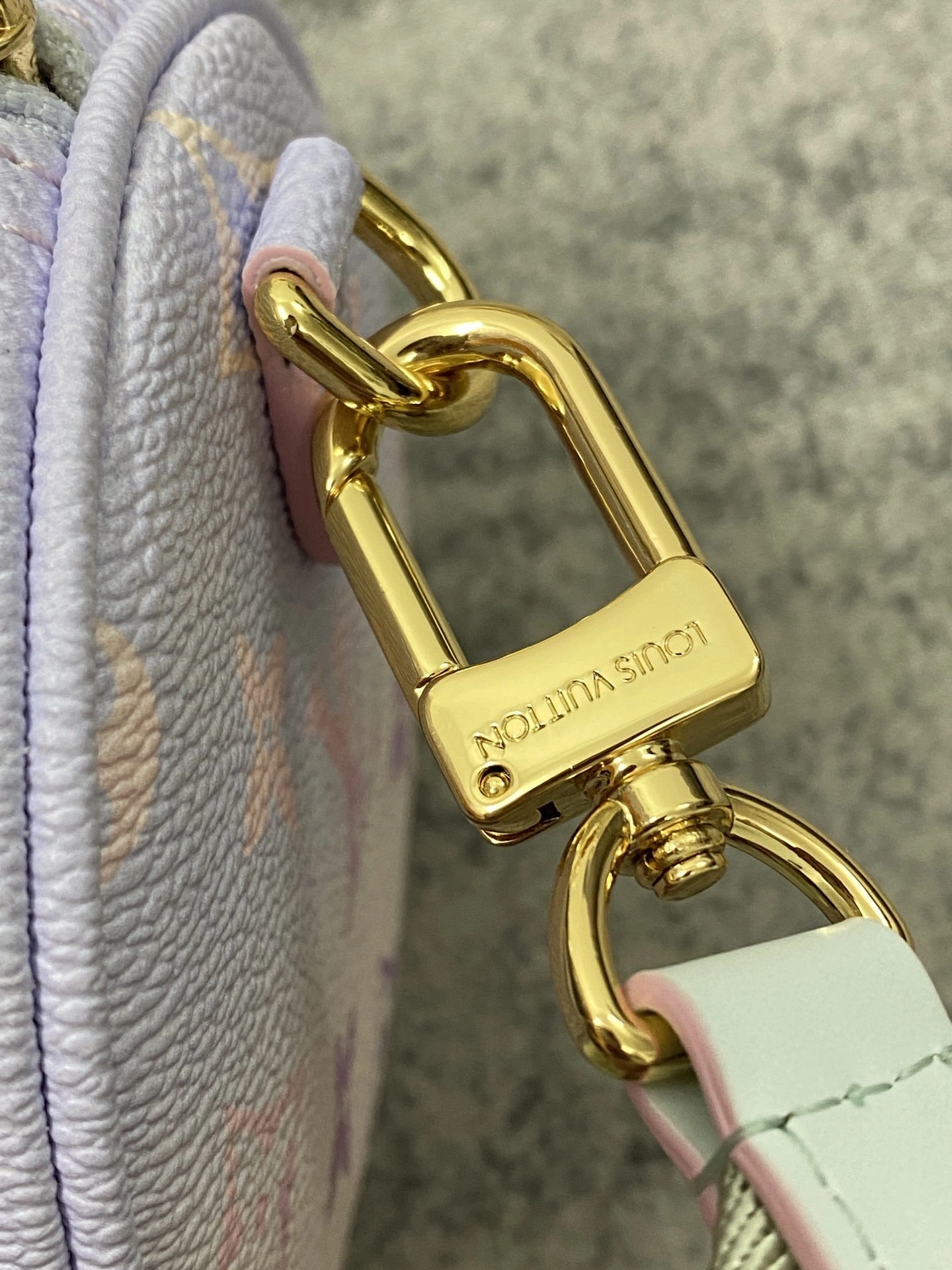 Custombag- M46078 high quality version item：C-B808F2050R
