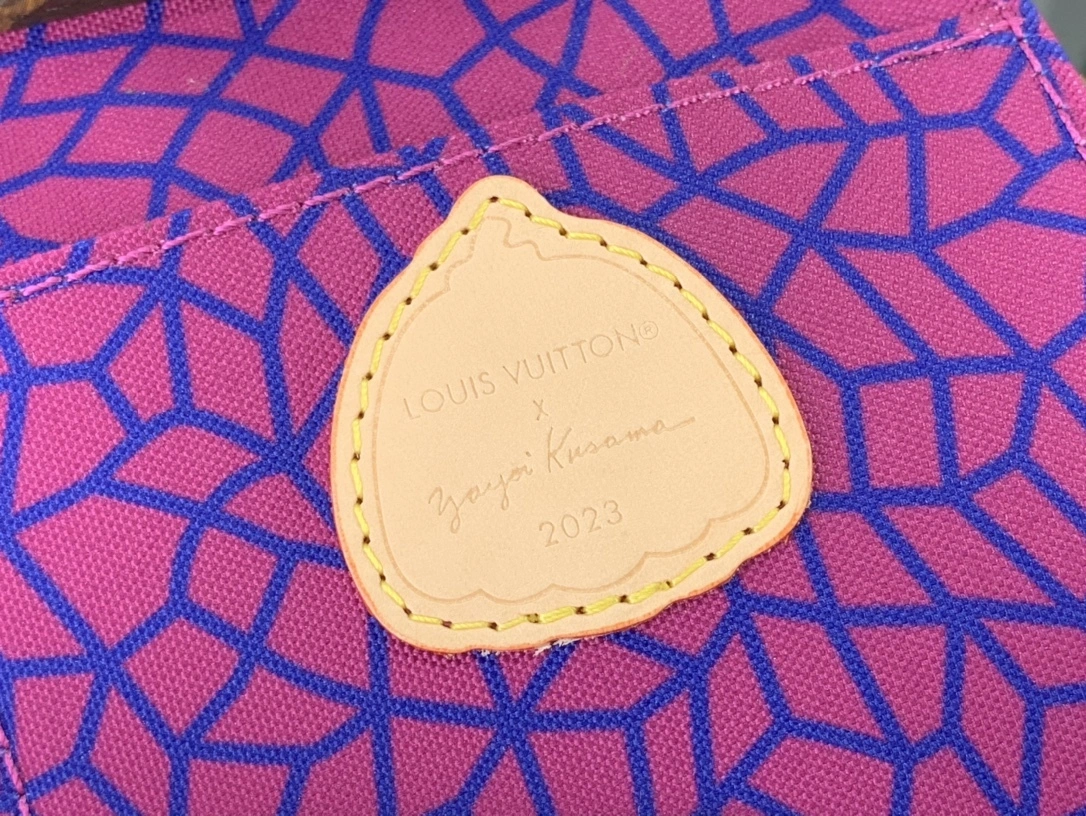 Custombag- M82112 high quality version item：C-B063E1930R