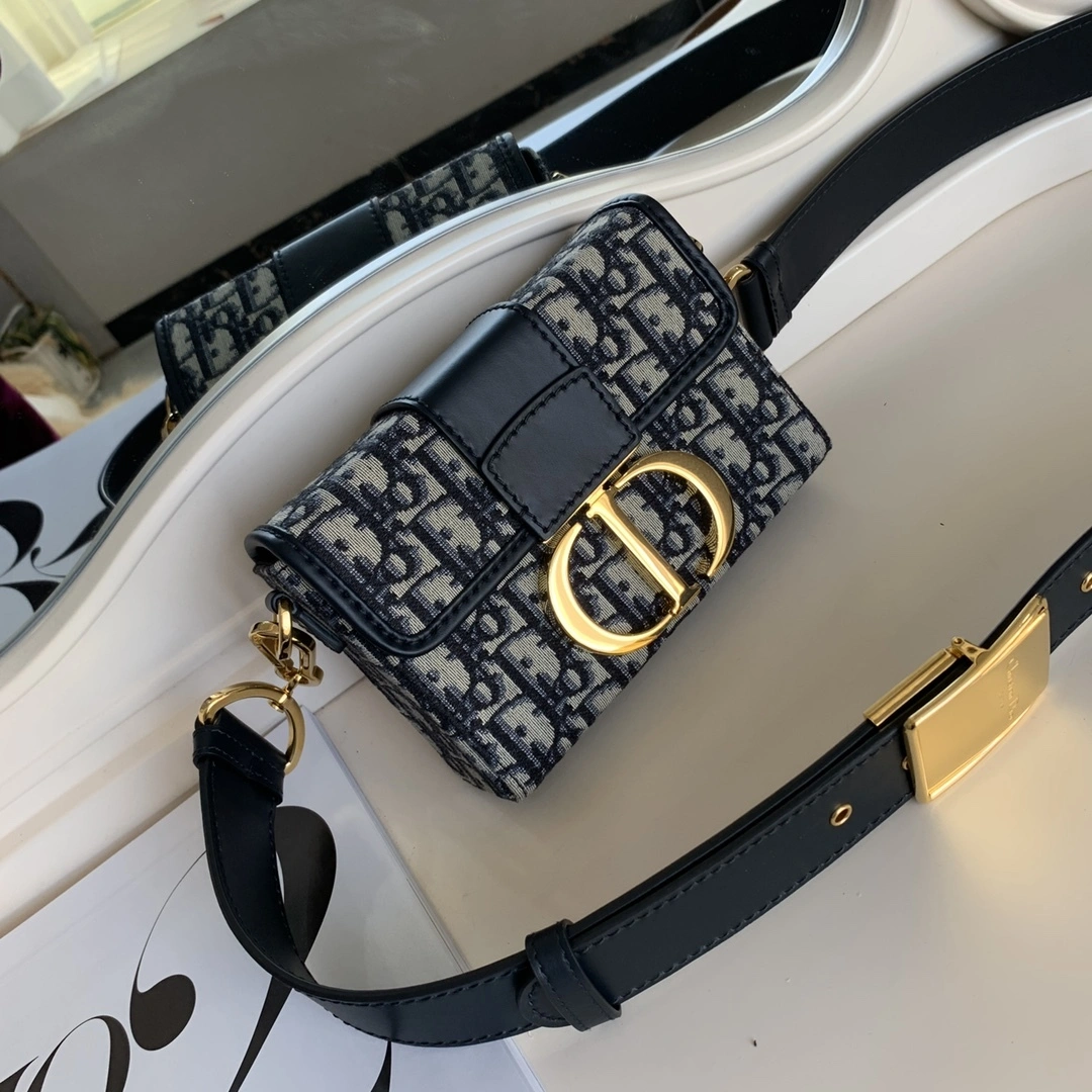 Custombag--M9204UTZQ_M928 M9204UTZQ-M928 high quality version item：C-B803E1502