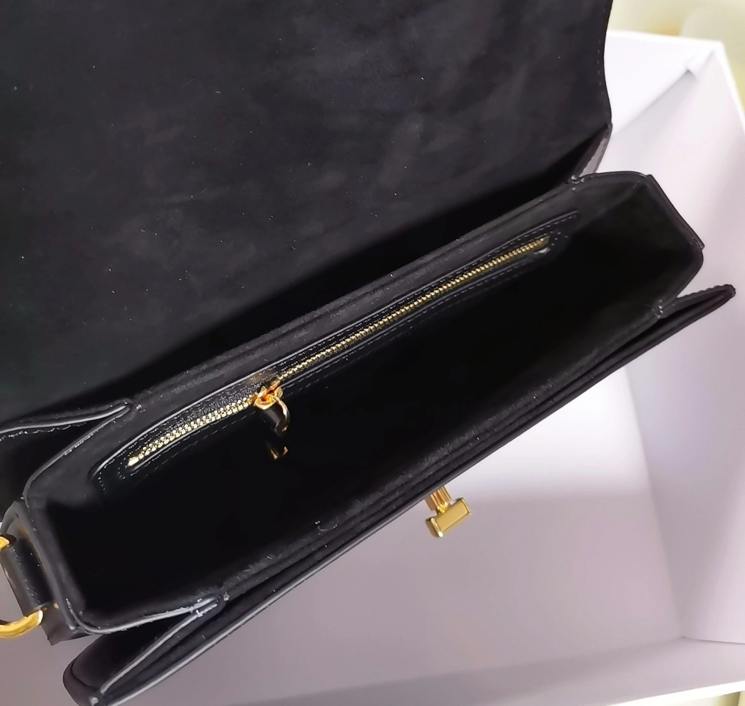Custombag--M9260UMOA_M900 M9260UMOA-M900 high quality version item：C-B063E2002R
