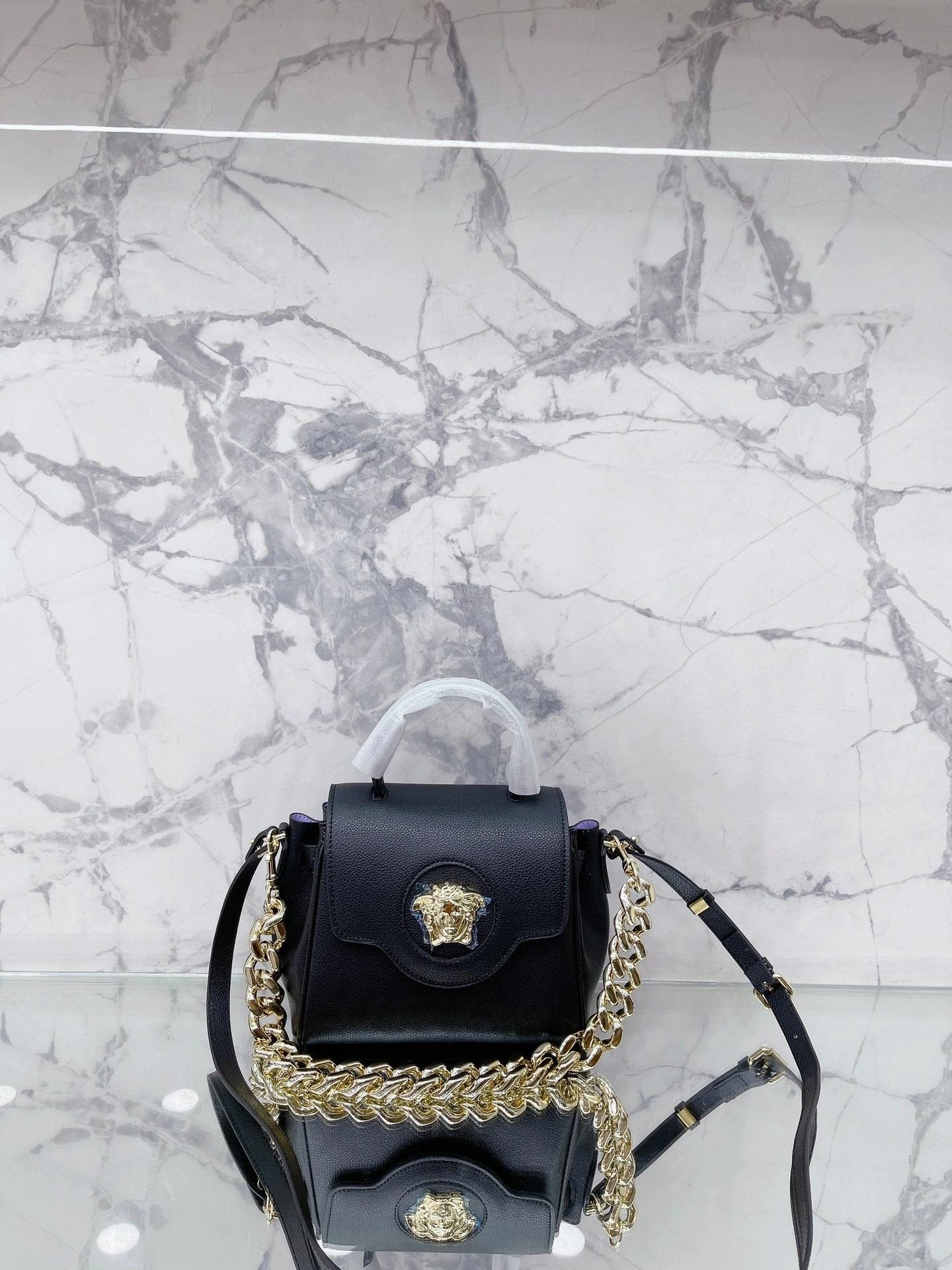 &DBFI040 La medusa item : BT-B017C0447