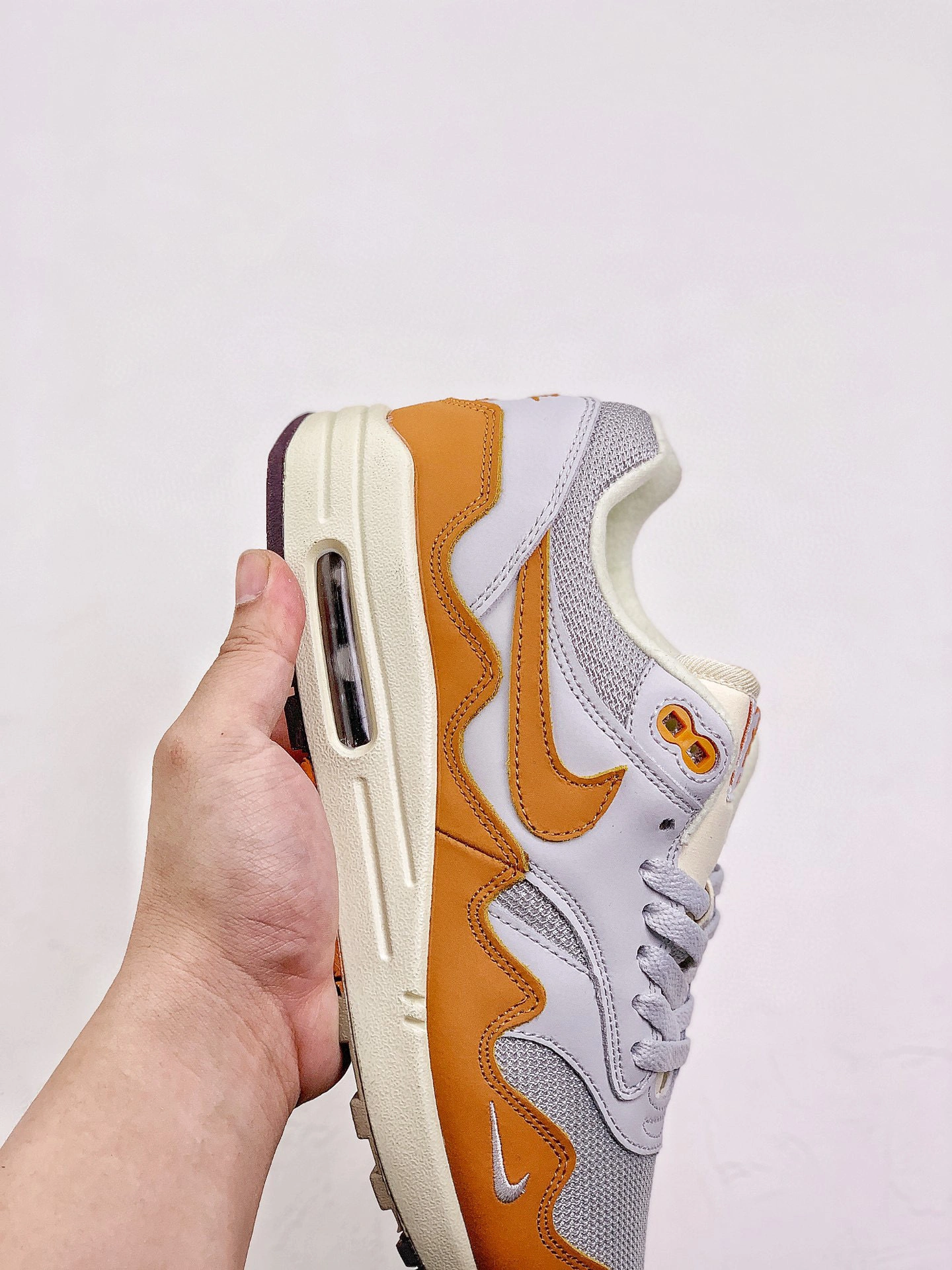 DH1348-001 item:B-X000F2114J