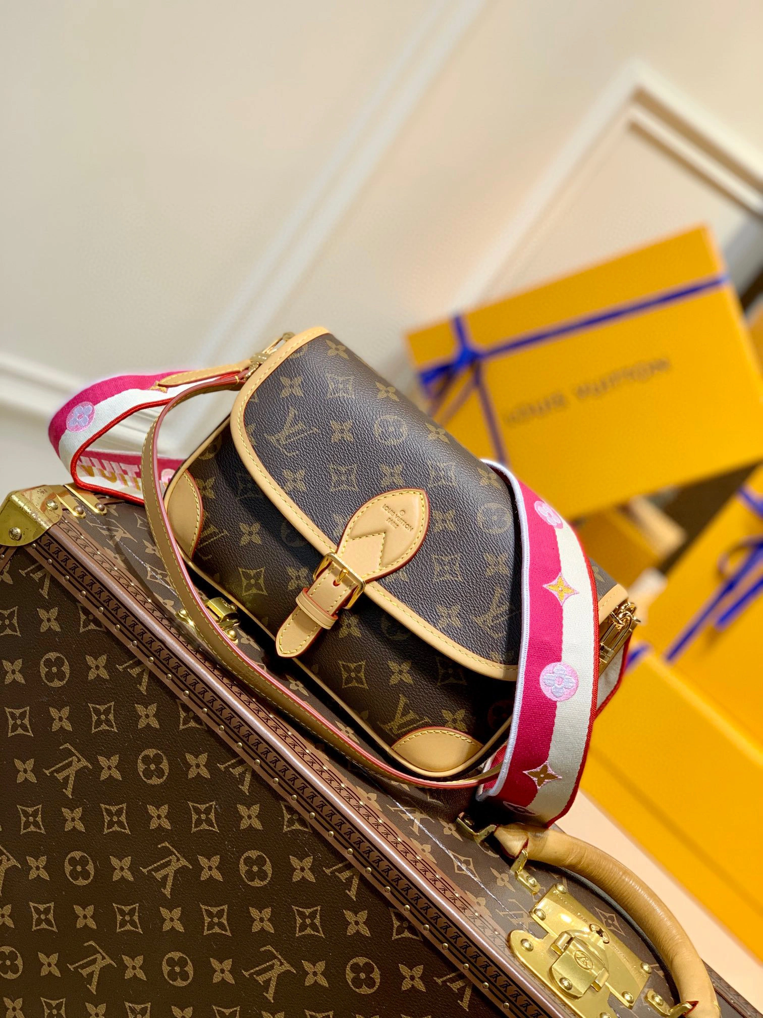 DIANE M46049 item:B-B063D6427T