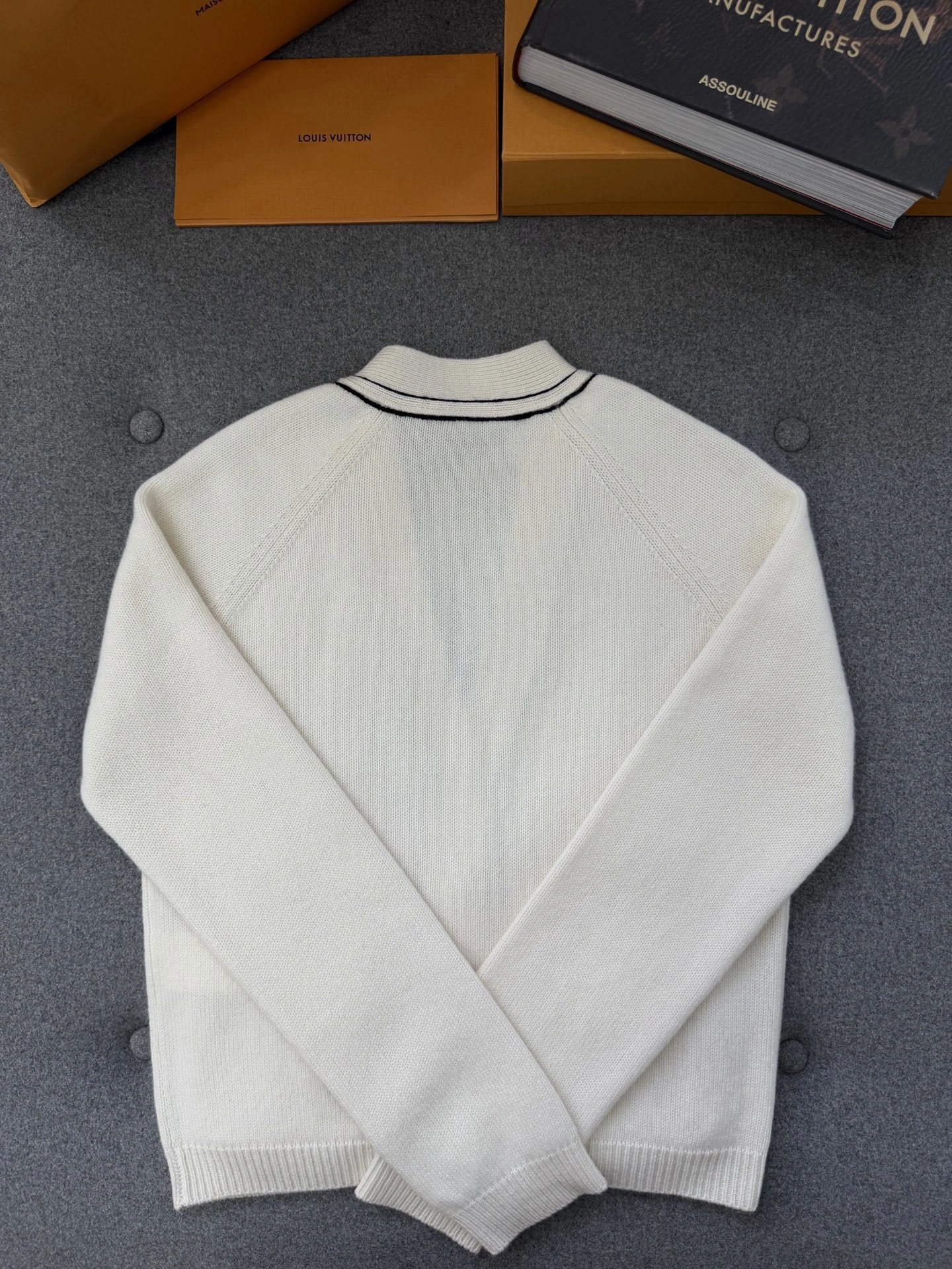 Bald Eagle -- 8V high quality version 30 cashmere 70 wool embroidery item:E-F801L1927H