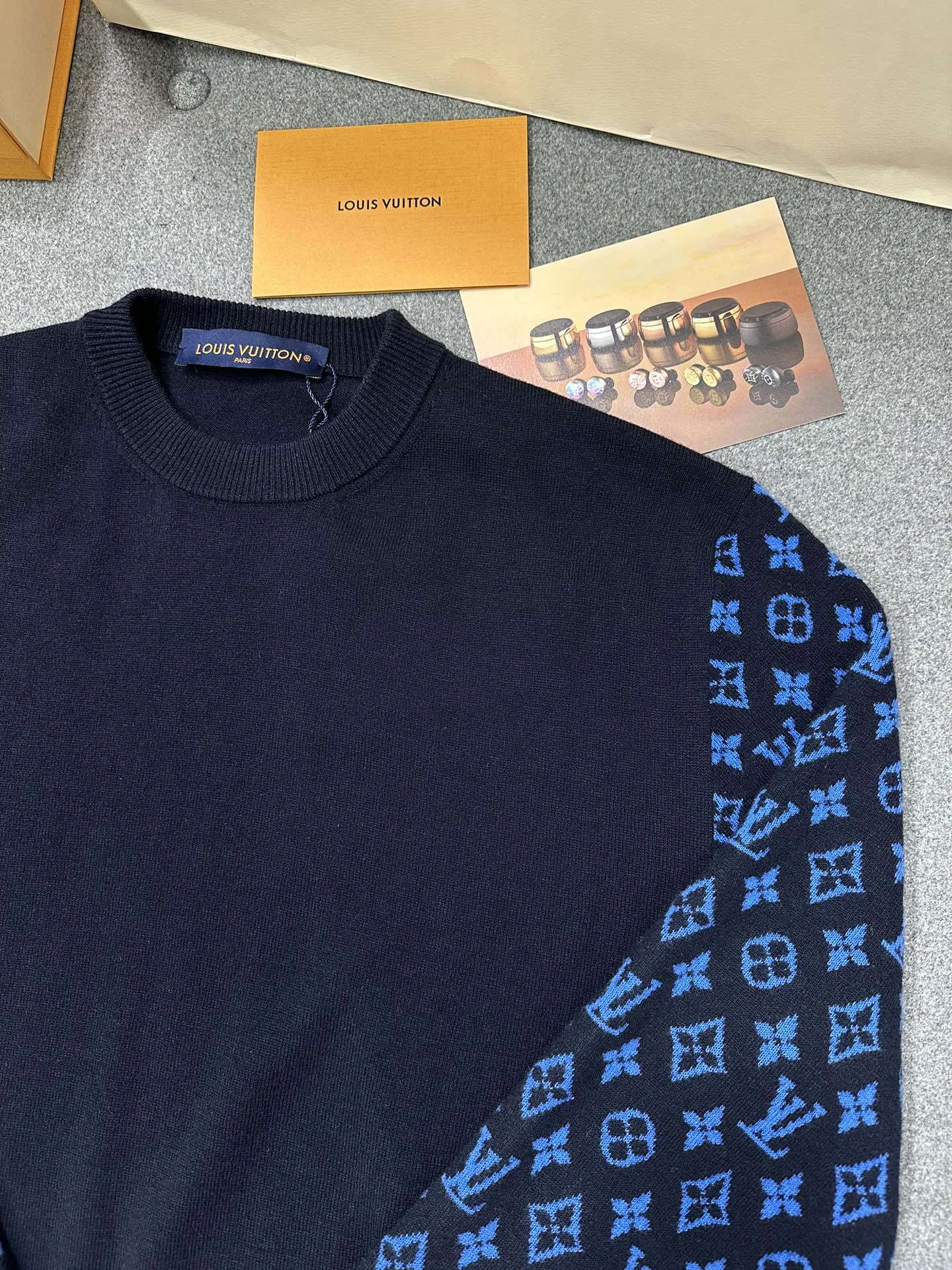 Bald Eagle-- 8V high quality version cashmere Extrafine Merino Wool item: E-F801I2946H