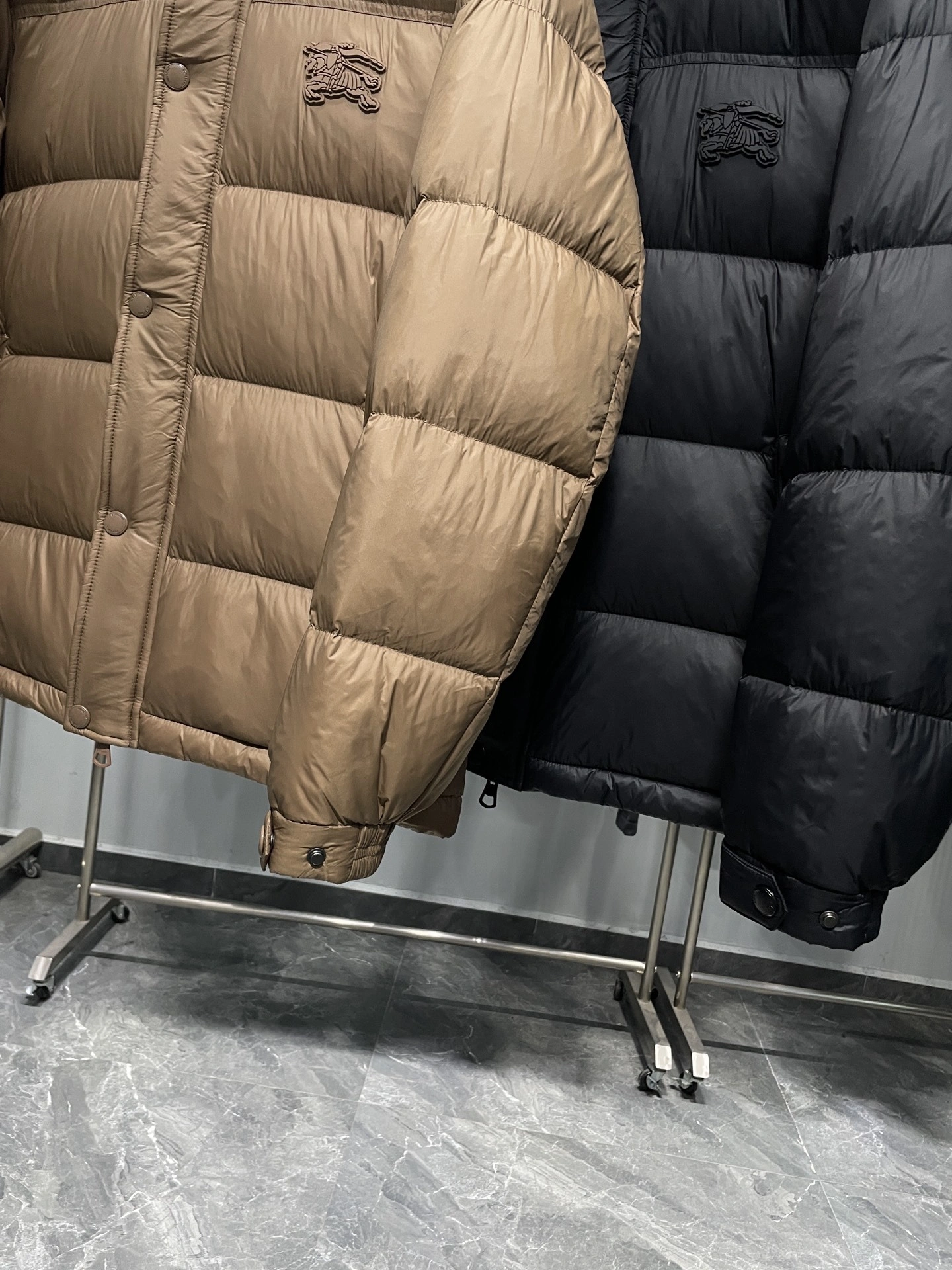 Bald Eagle- 2ur25rry high quality version Down jacket nylon 2Colour item:E-F360K1077-2