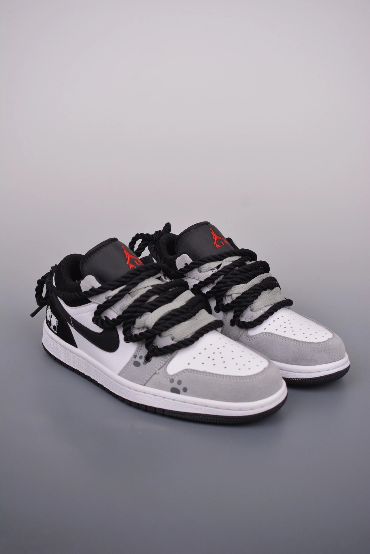 Flying Pigs -- DX4374 008 item:C-X167H1417Y