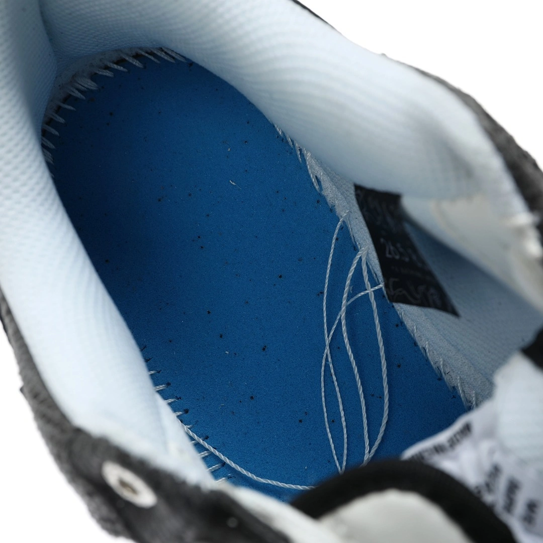 Flying Pigs -- "Snakeskin" 1I80-191-009 item:C-X067H1431Y