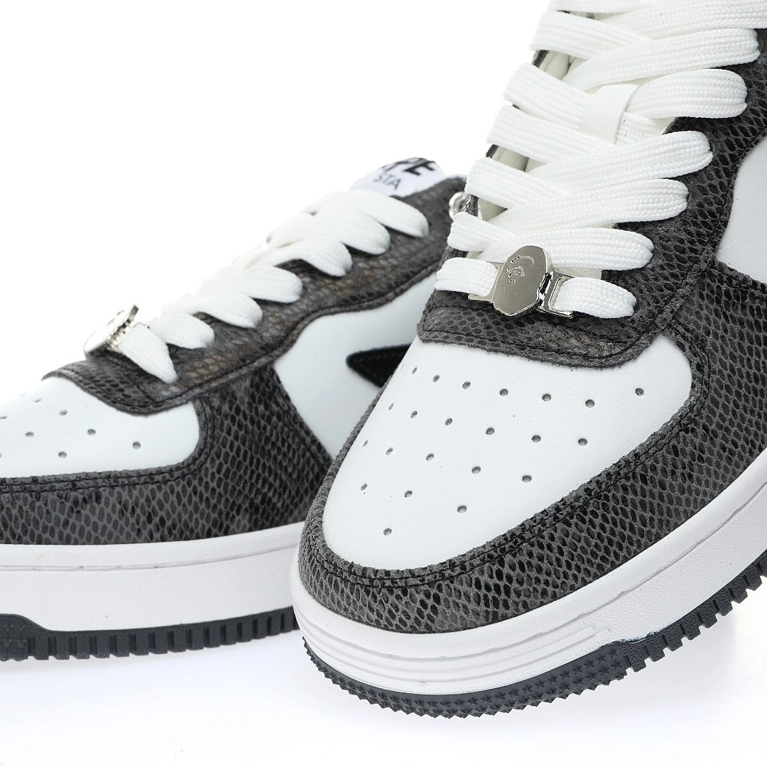 Flying Pigs -- "Snakeskin" 1I80-191-009 item:C-X067H1431Y